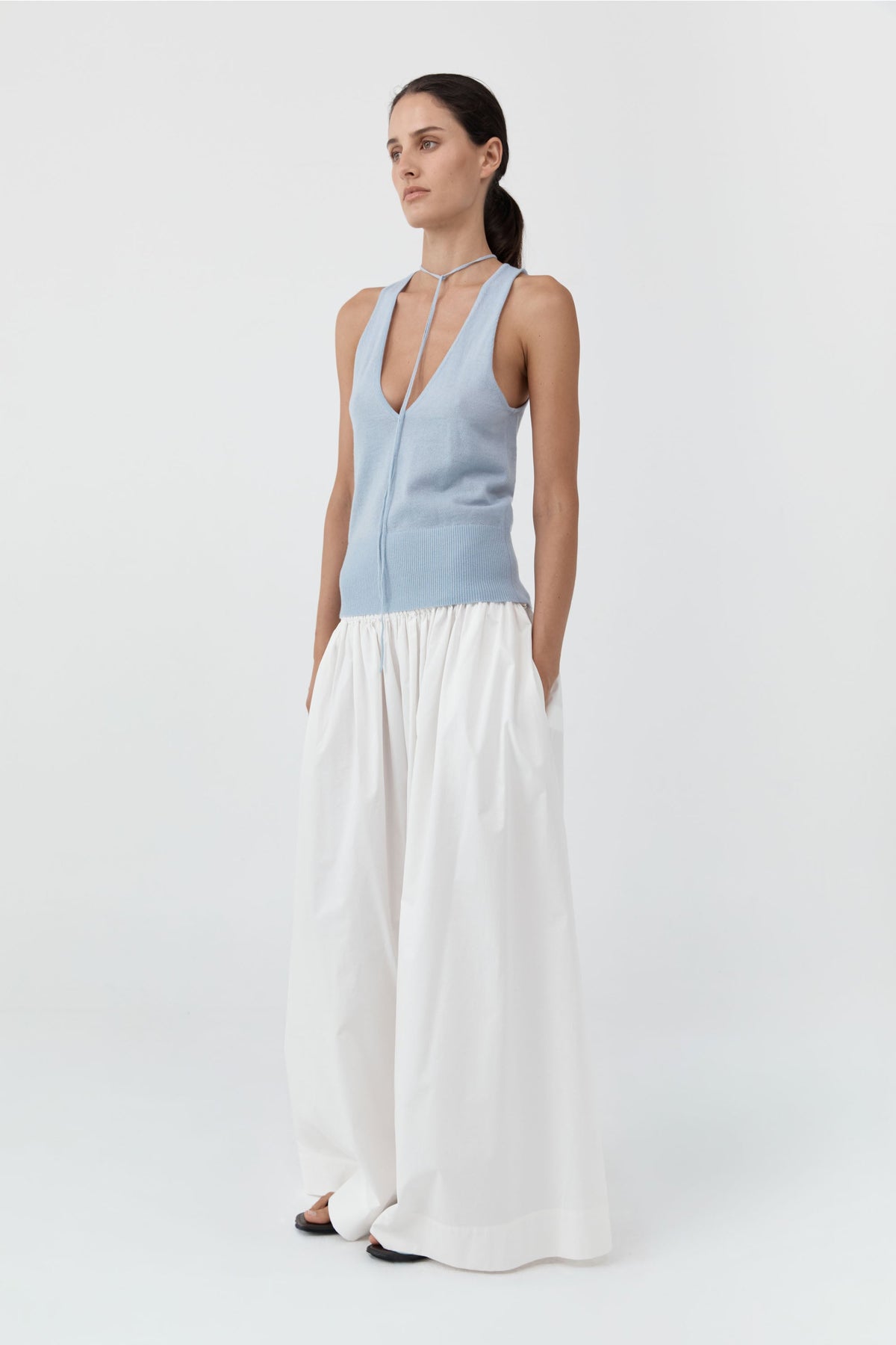 Plunge Rouleau Knit Tie Top - Light Steel