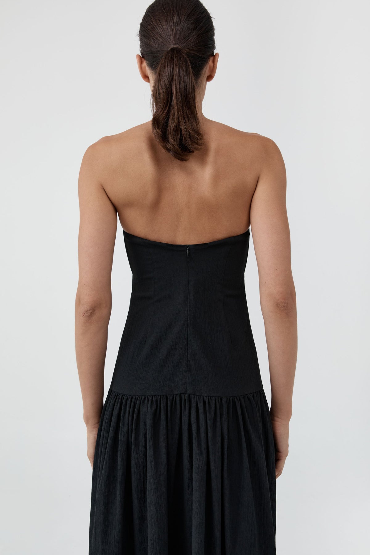 Gathered Strapless Minimal Dress - Black