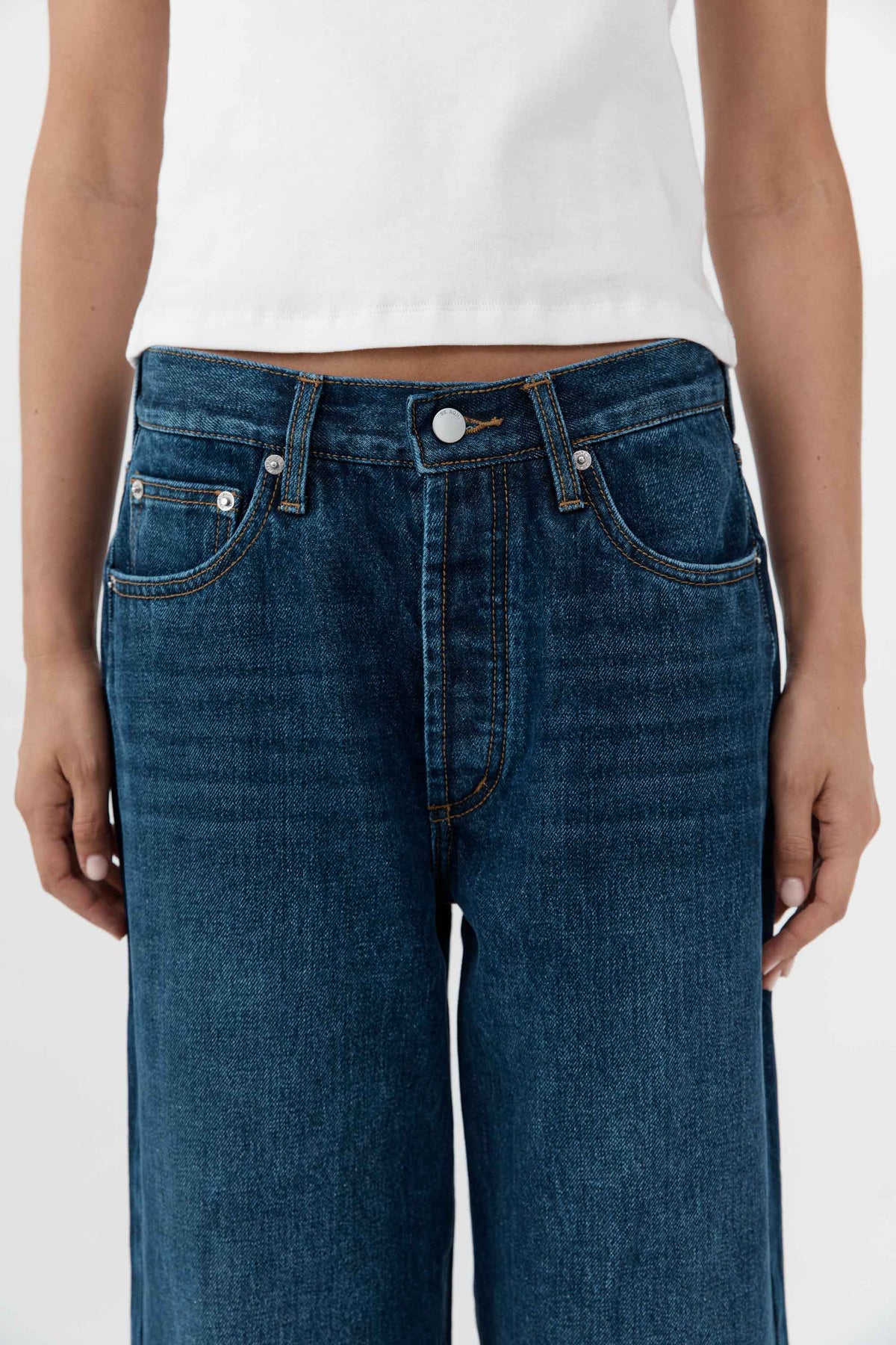 Classic Mid Rise Jeans - Dark Indigo