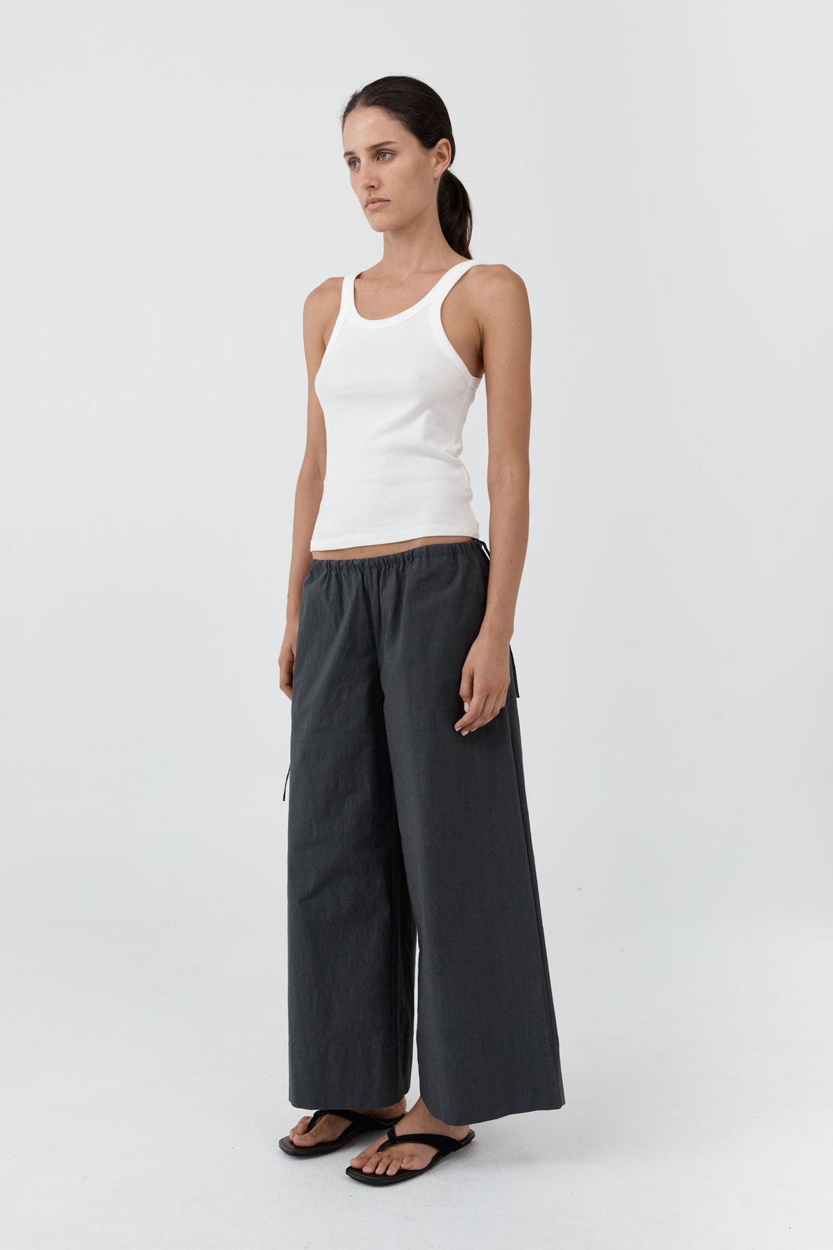 Technical Cotton Cropped Drawstring Pants - Iron Glaze