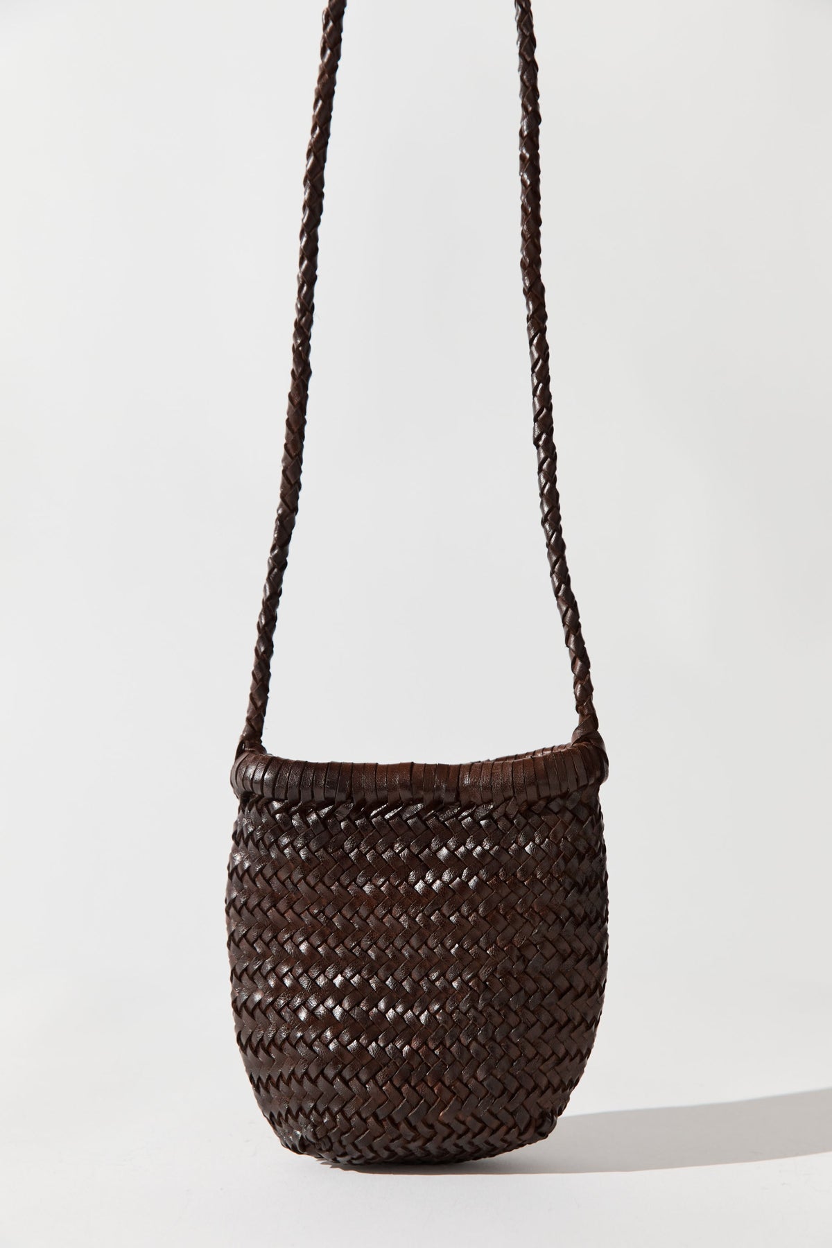 Bagu Sling Bag - Chocolate