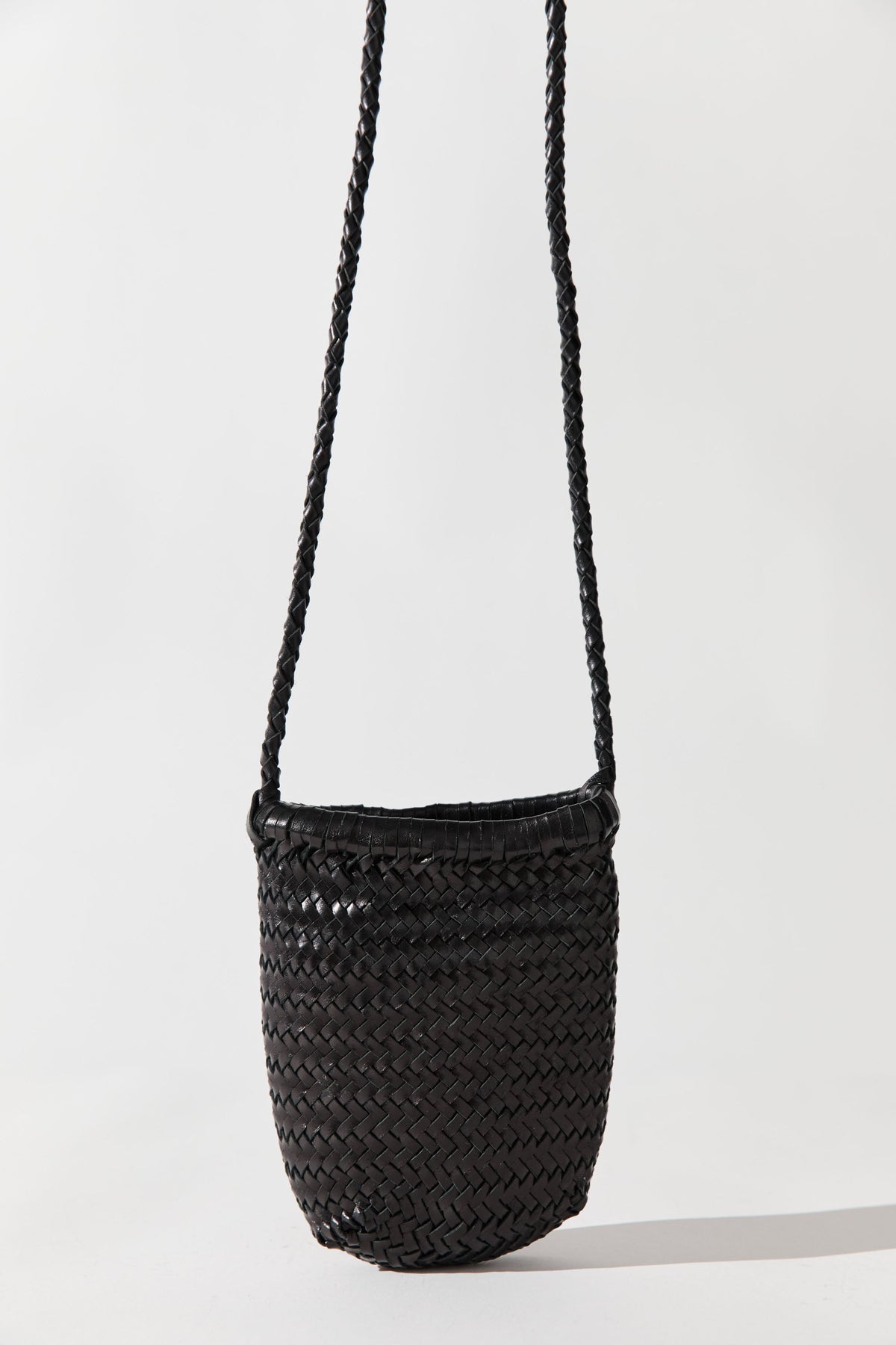 Bagu Sling Bag - Black