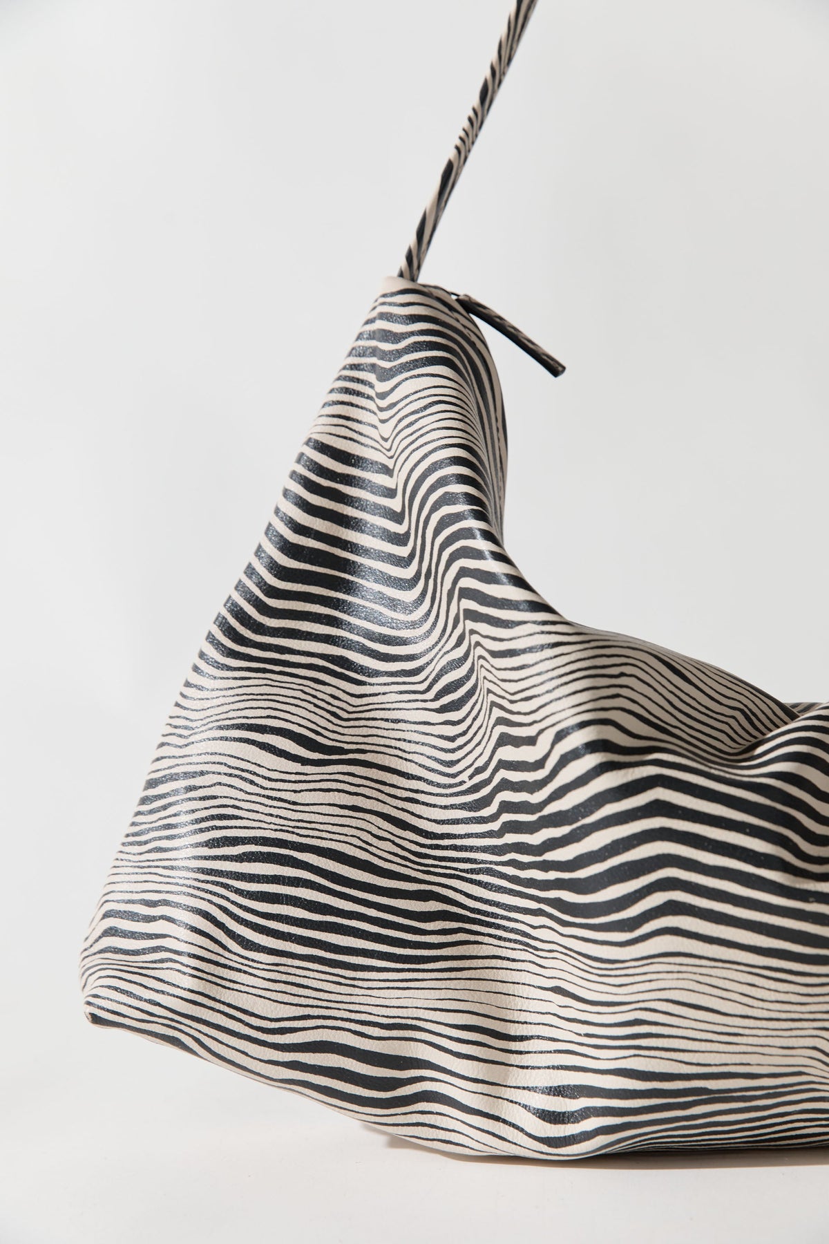PRE-ORDER: Savannah Hobo Bag - Savannah