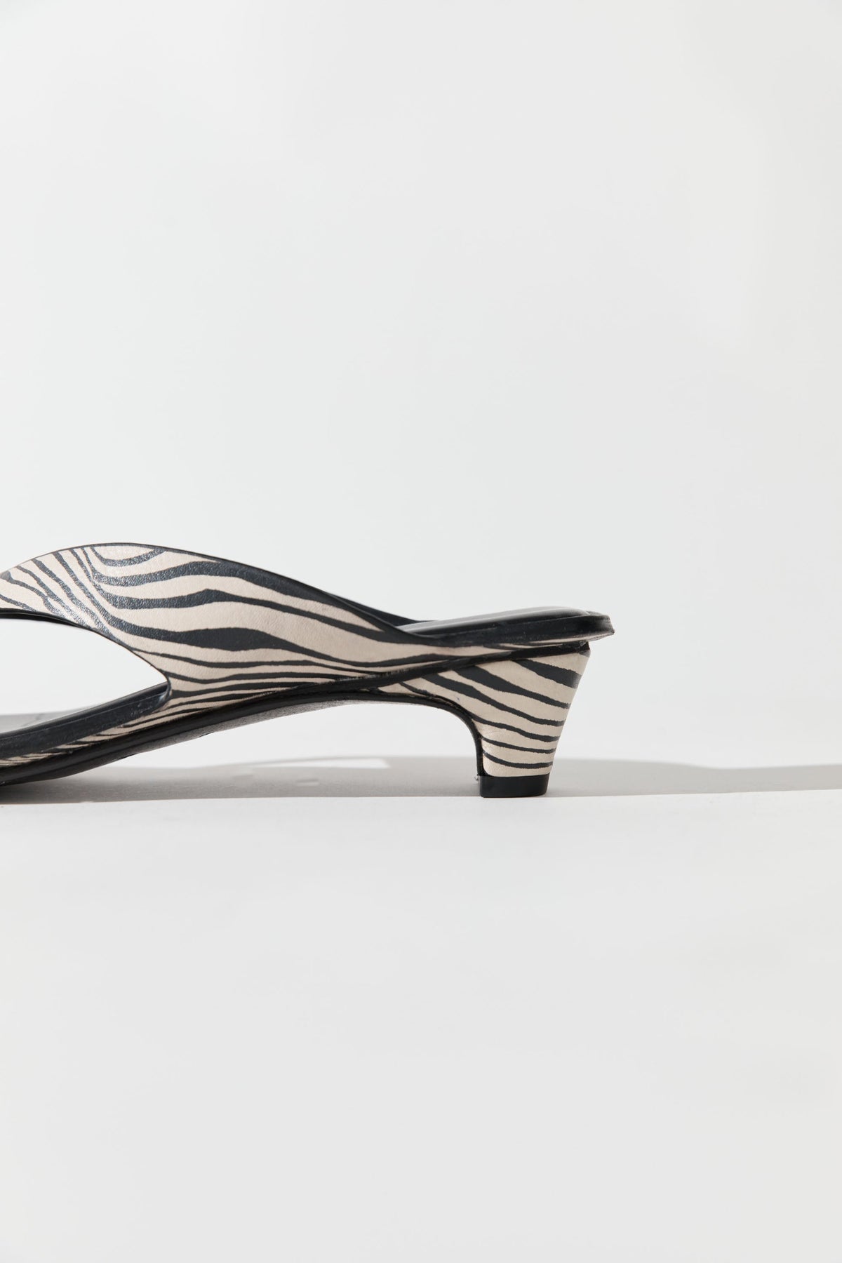 Opanka Heel - Savannah