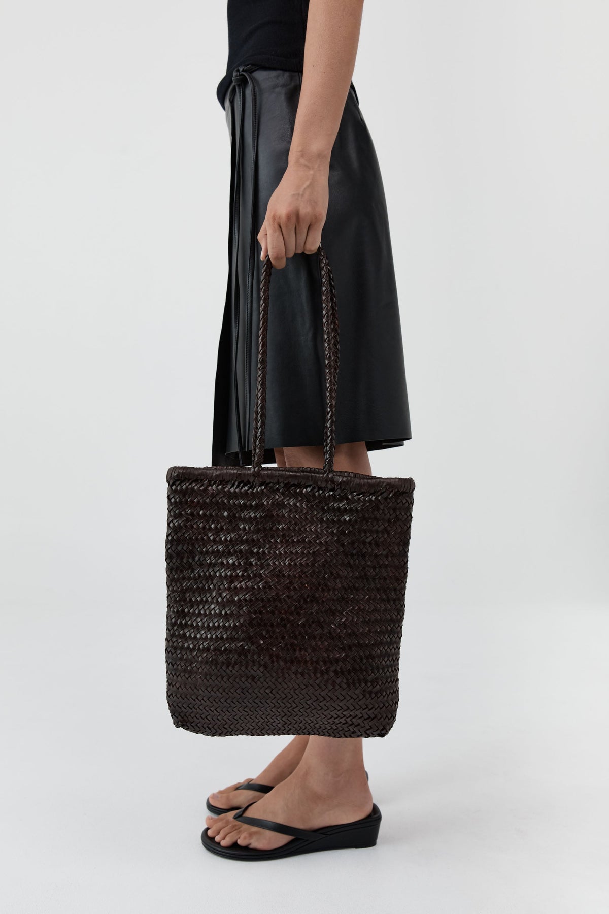 PRE-ORDER: Bagu Woven Tote - Chocolate