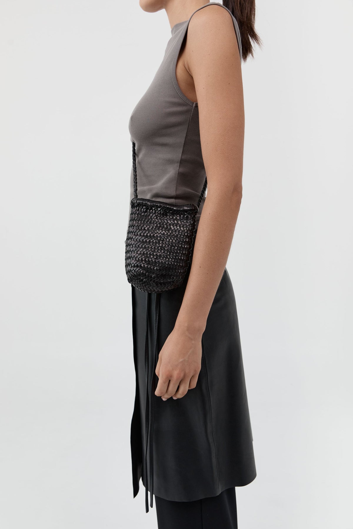 Bagu Sling Bag - Black