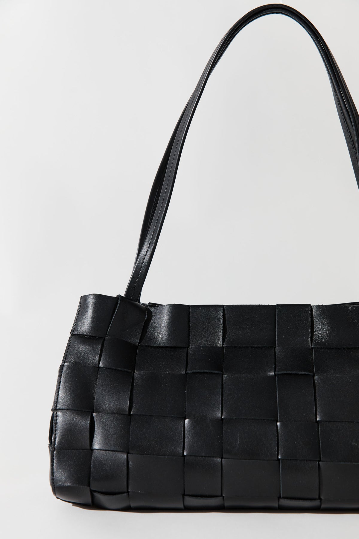 Slim Woven Tote - Black