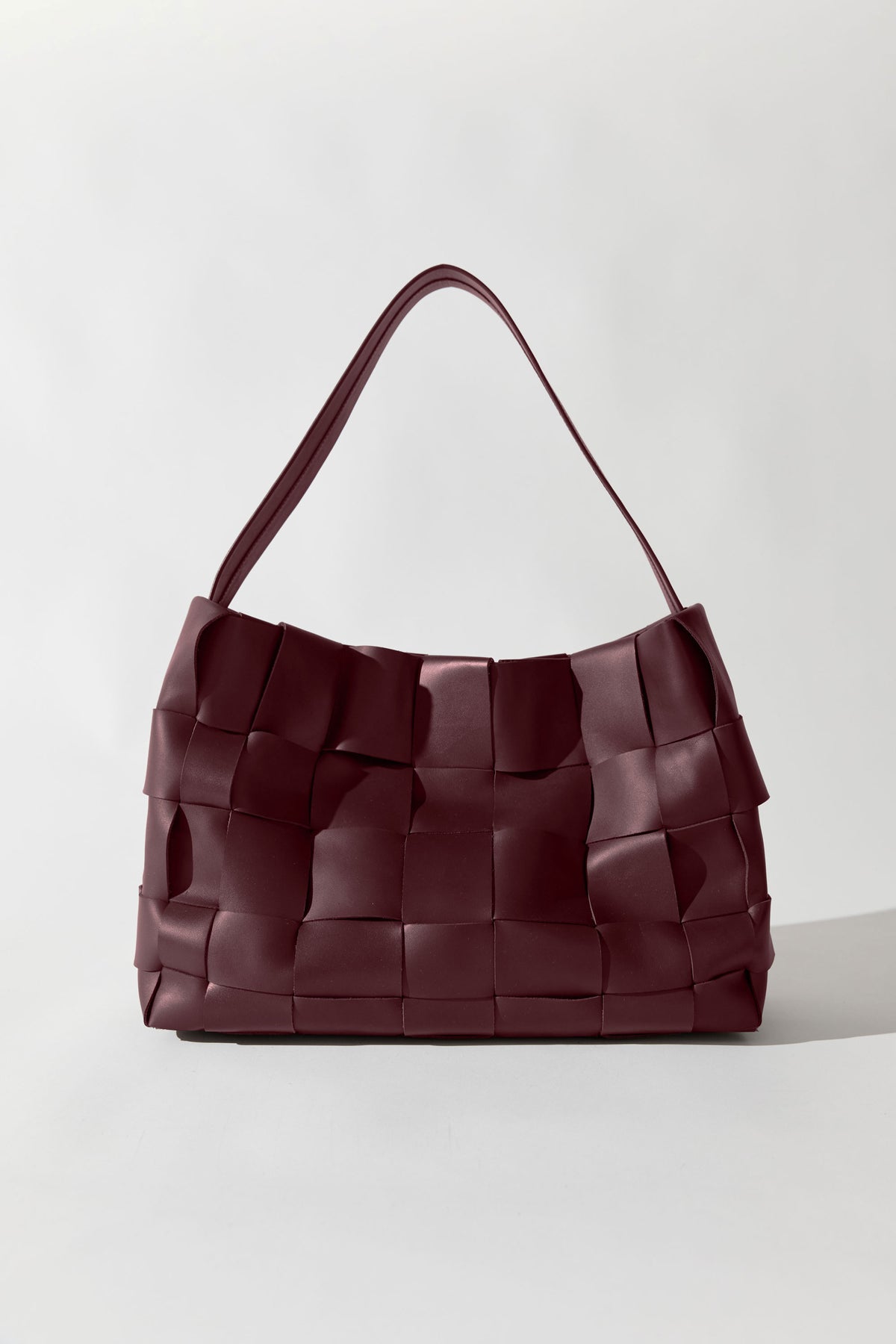 PRE-ORDER: Woven Large Tote - Plum
