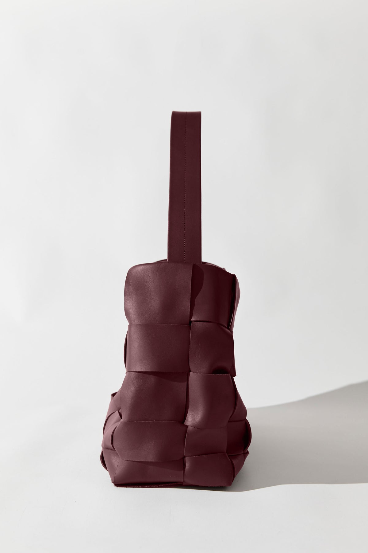 PRE-ORDER: Woven Large Tote - Plum