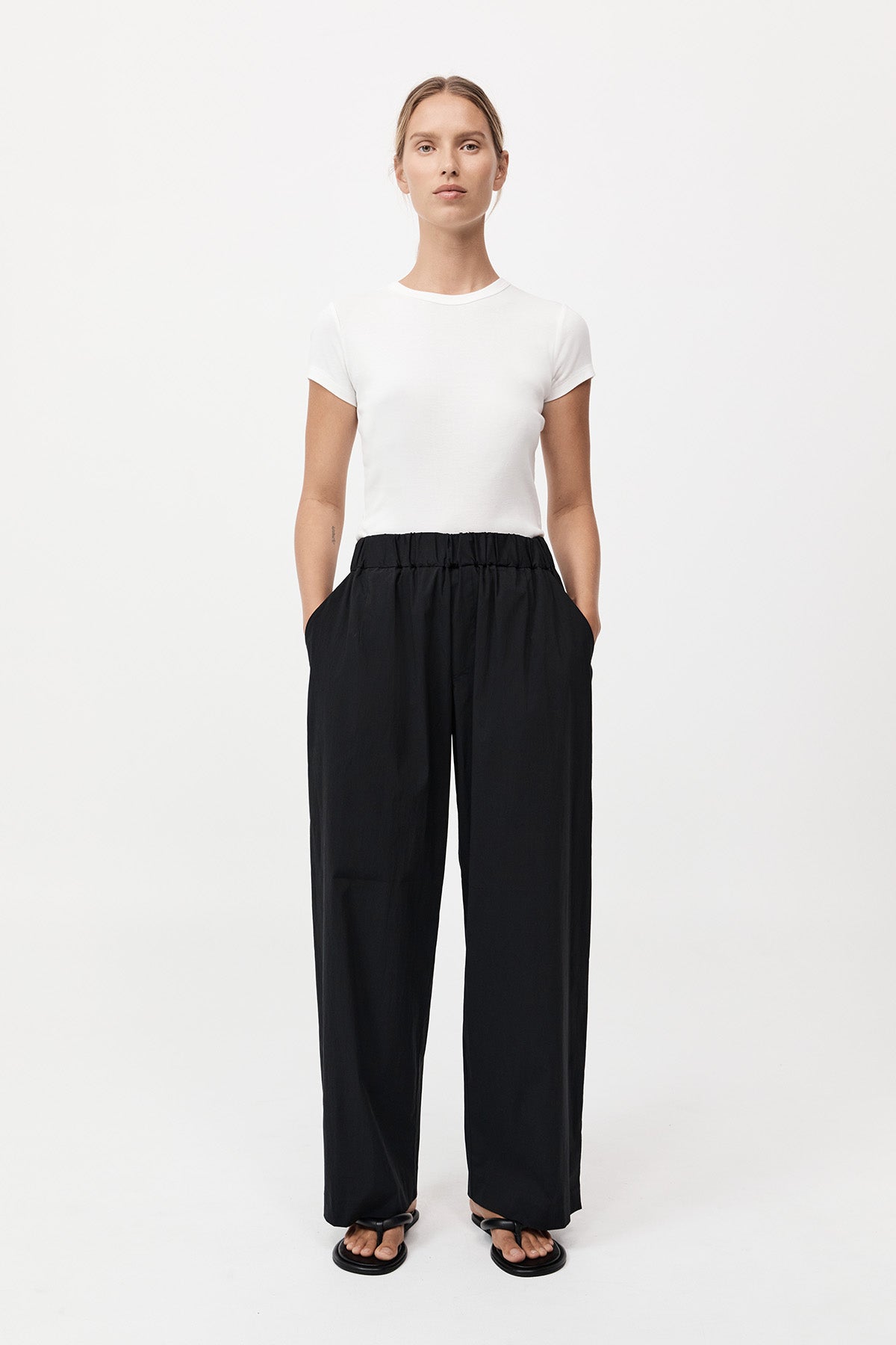 Relaxed Pants - Black