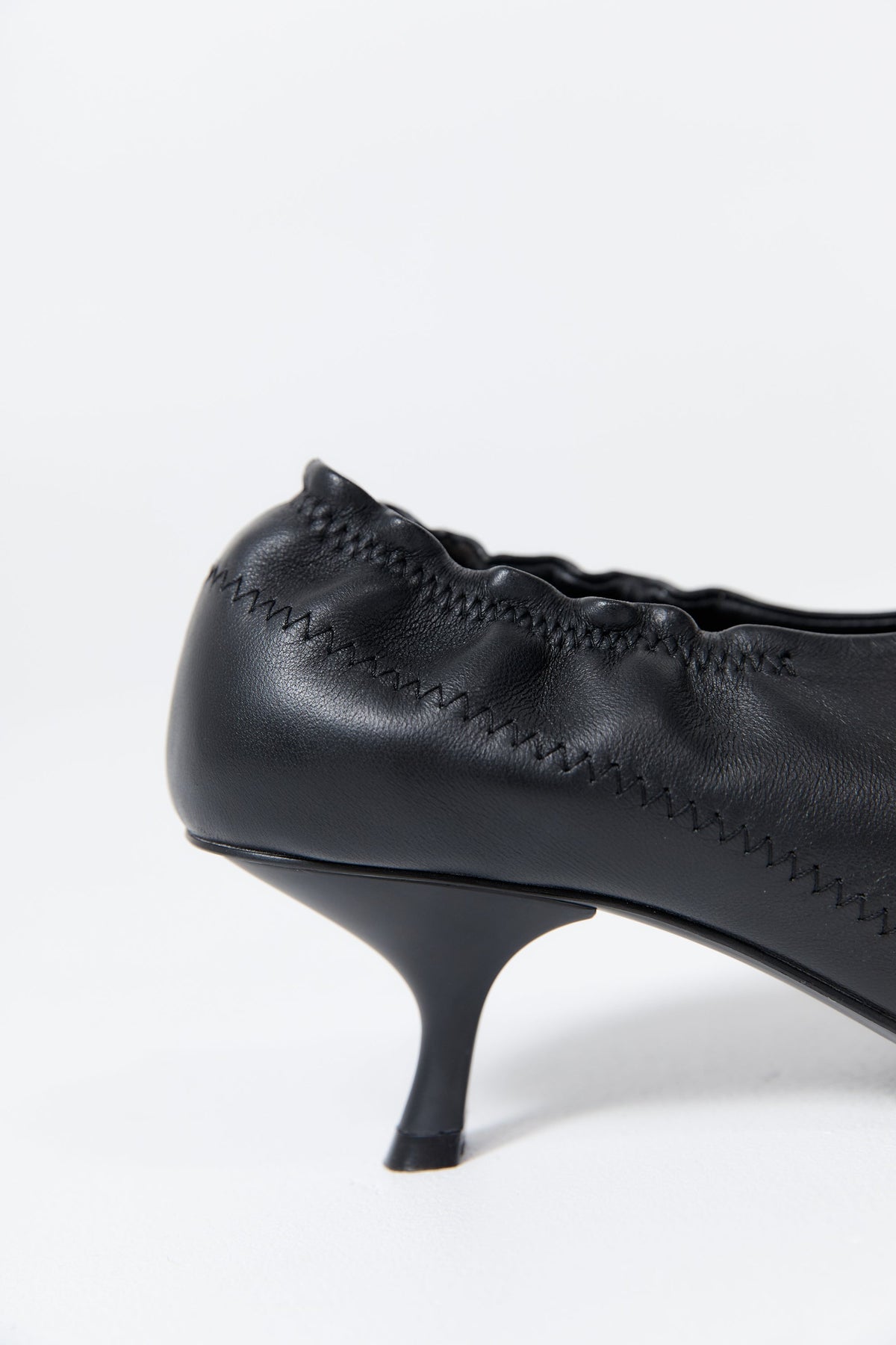 Square Glove Heel - Black
