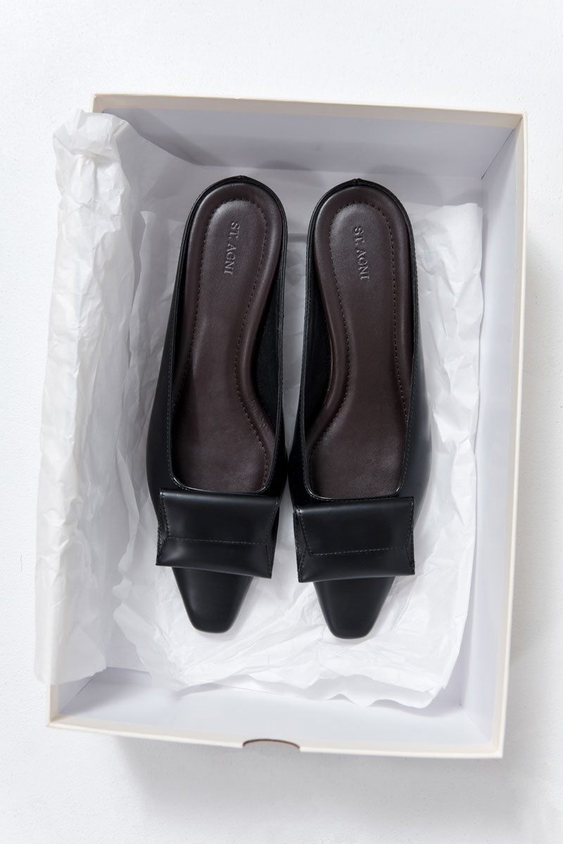 Petit Pouch Heel - Black