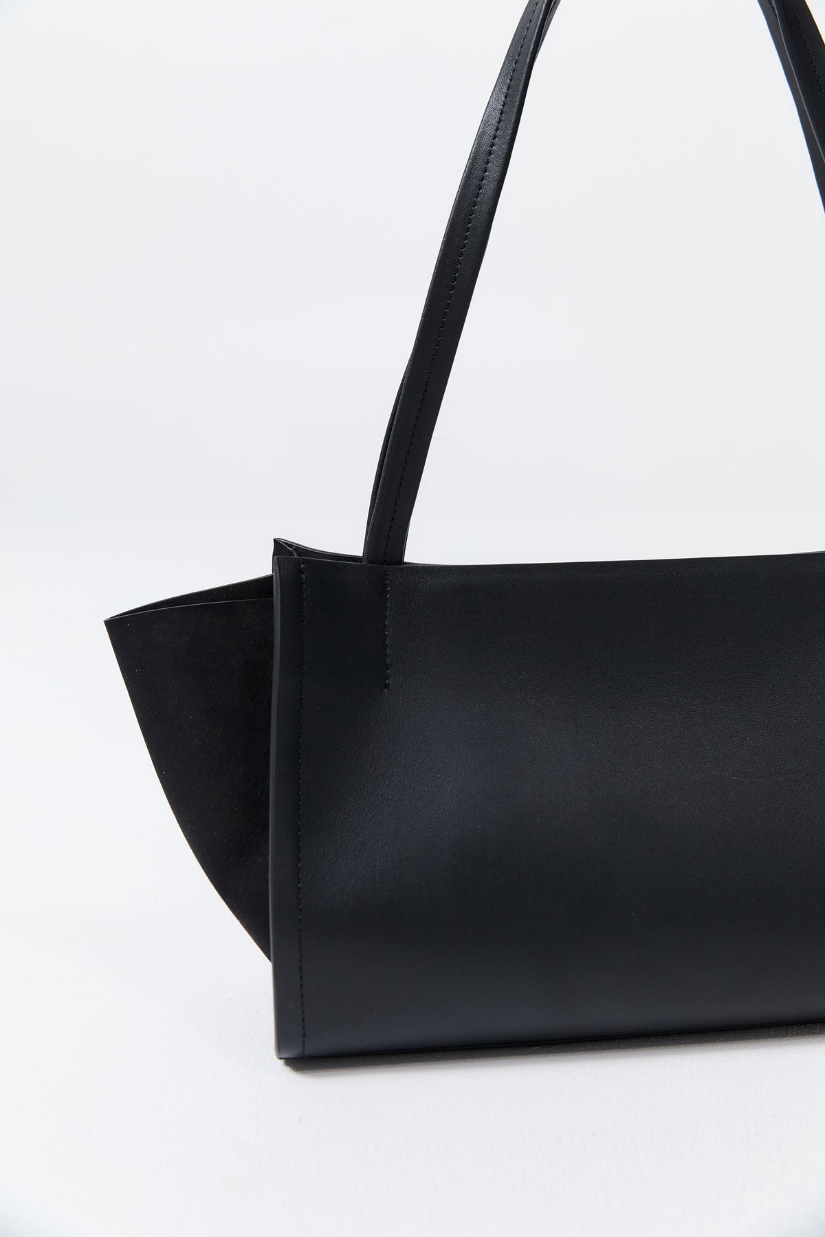 Slim Wonton Tote - Black
