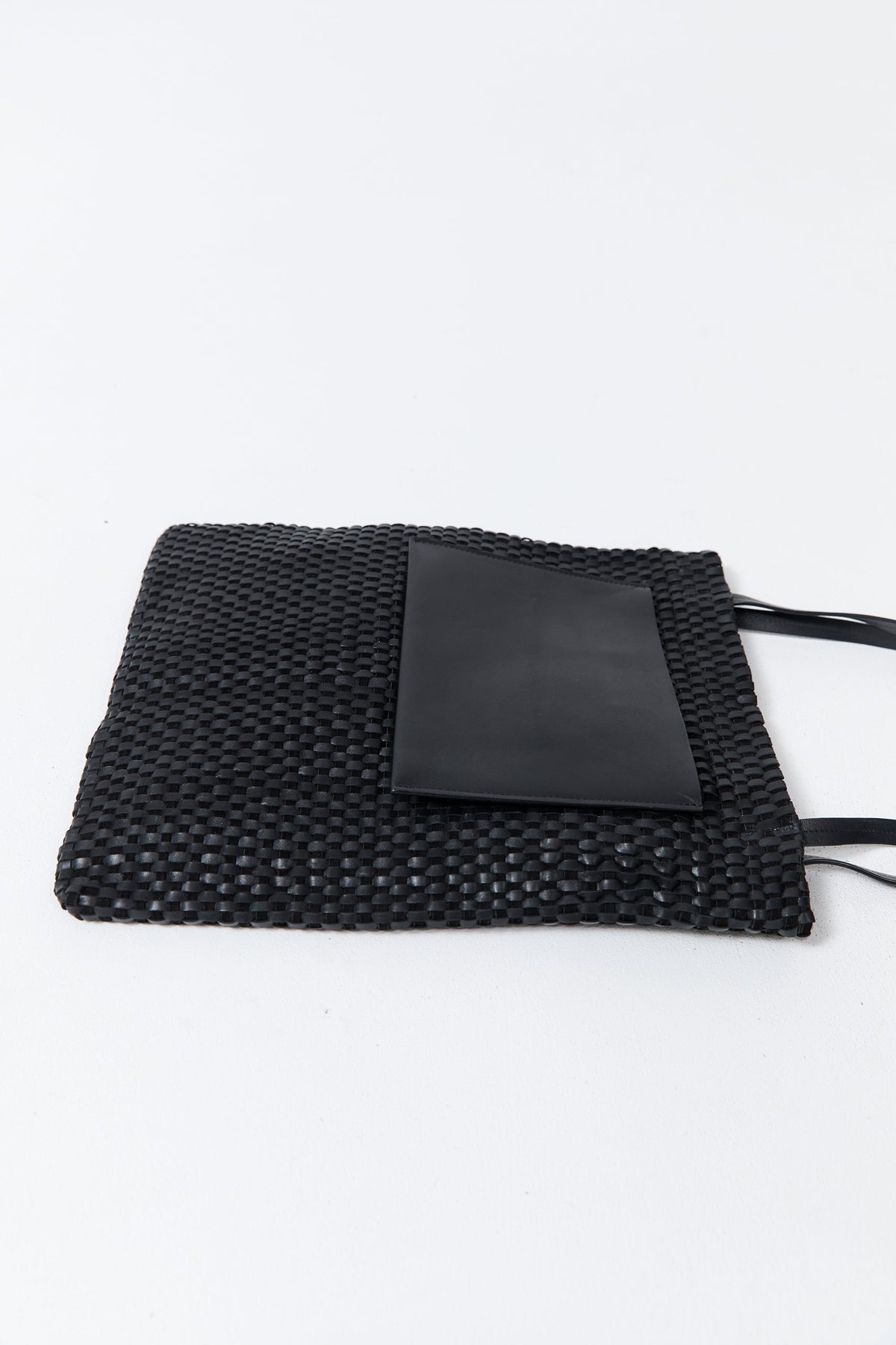 Lattice Contrast Tote - Black