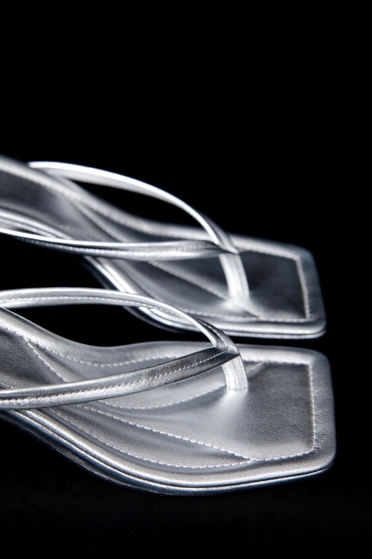 Thong Detail Heel - Silver