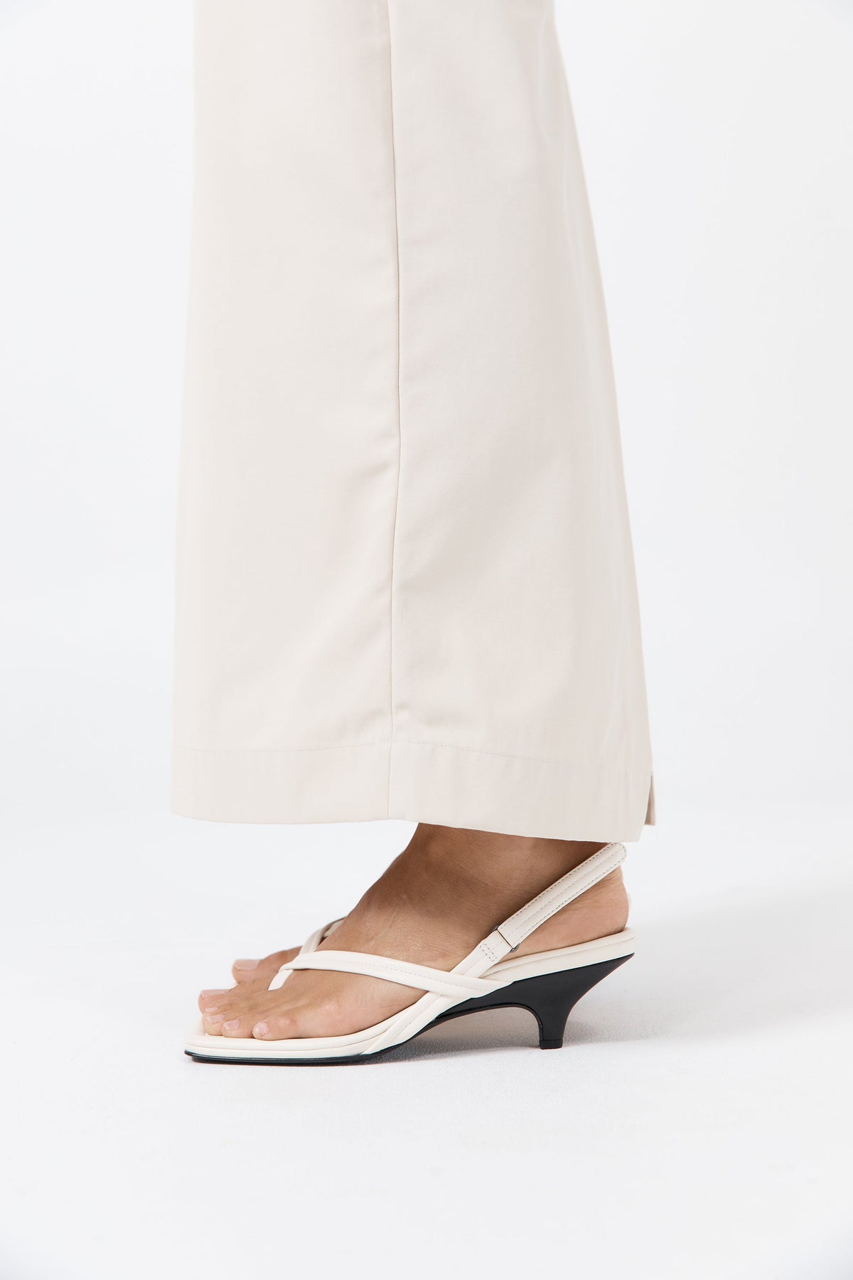 Cross Detail Heel - Off White