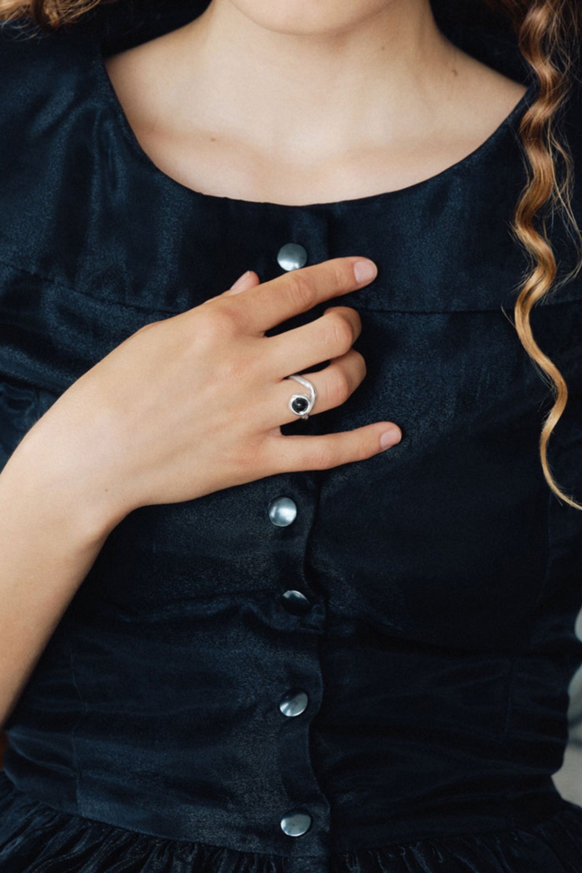 Cadence Ring by Corali - Onyx