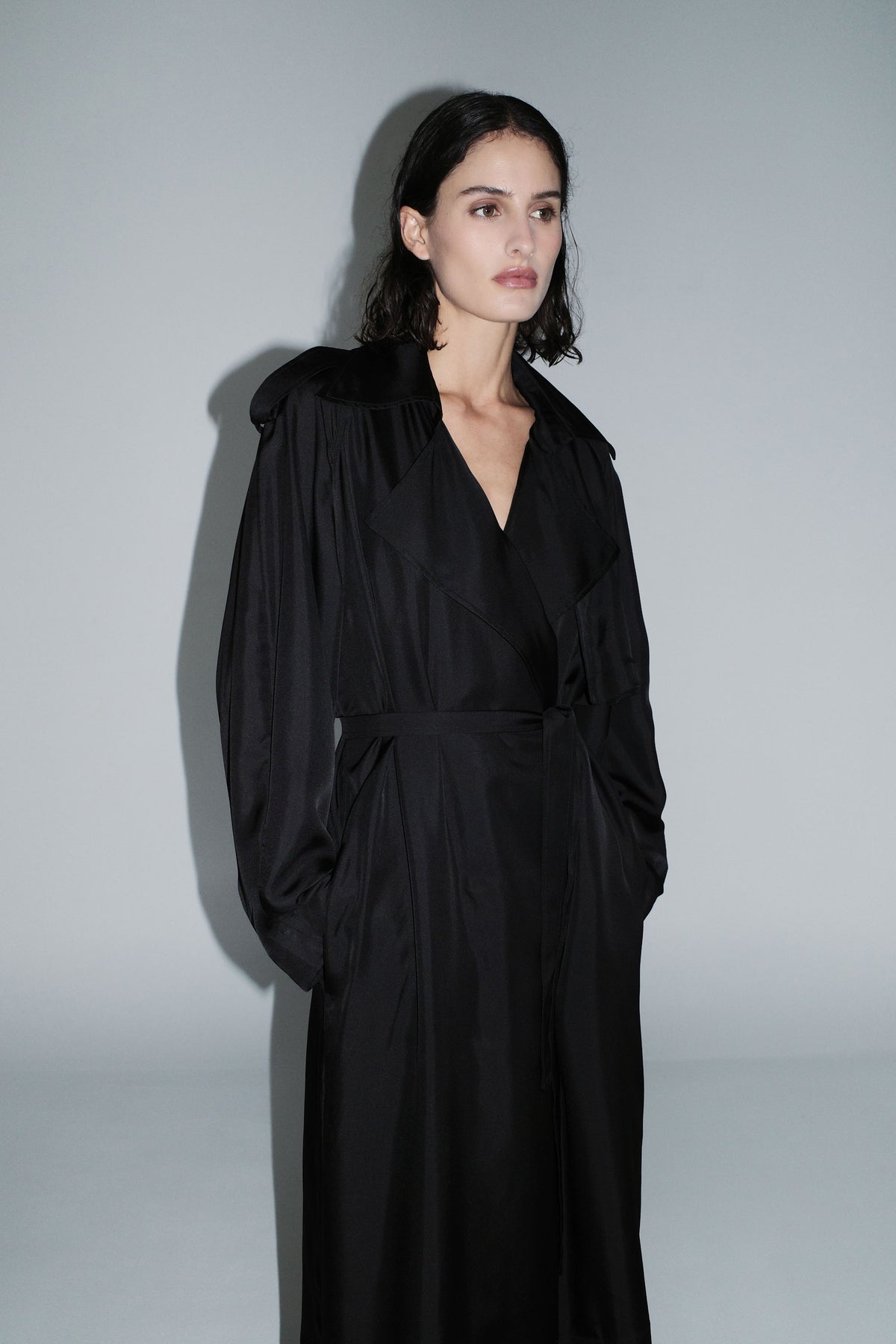 Silk Twill Relaxed Trench - Black