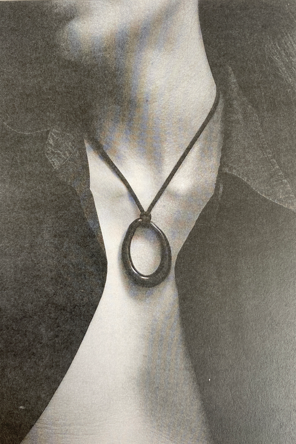 Dora Necklace - Black - By Ayllón