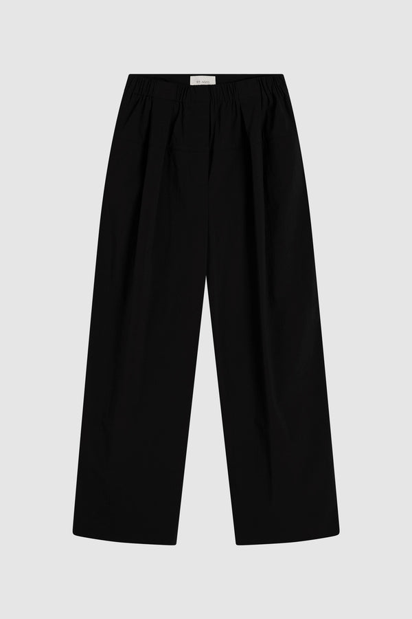 Relaxed Pleat Pants - Black