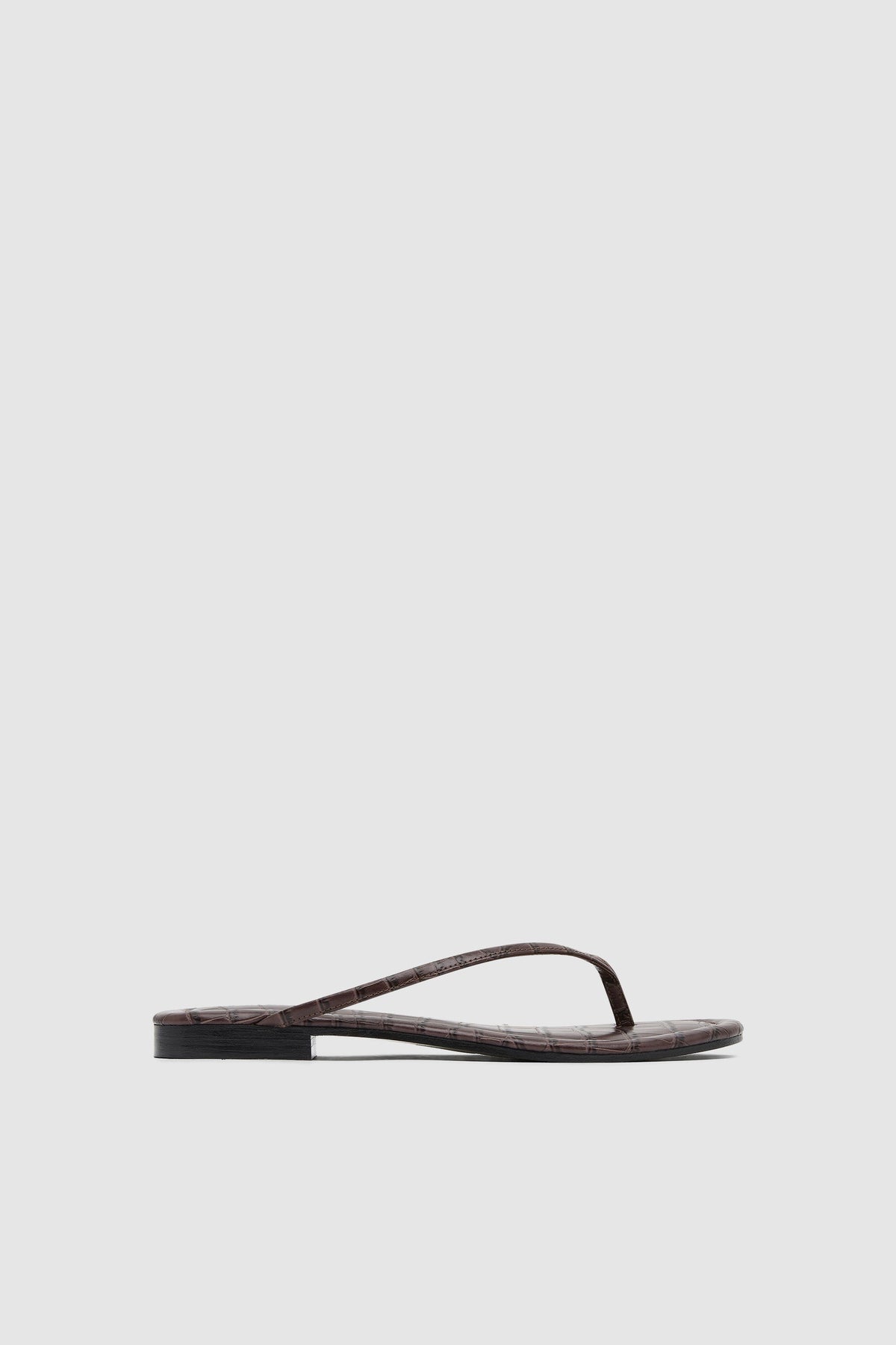 Fine Flip Flop - Croc Embossed Coffee - Ghost