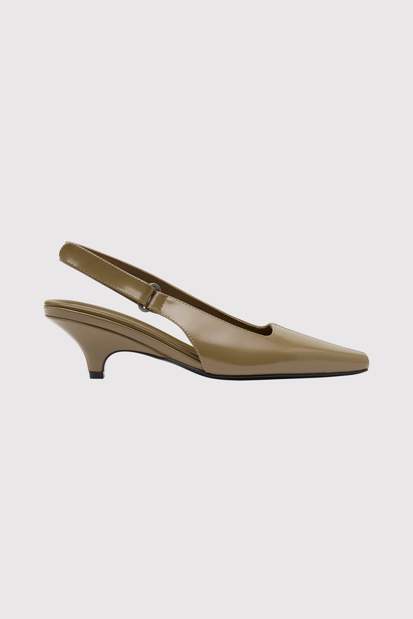Utility Sling Back Heel - Oak