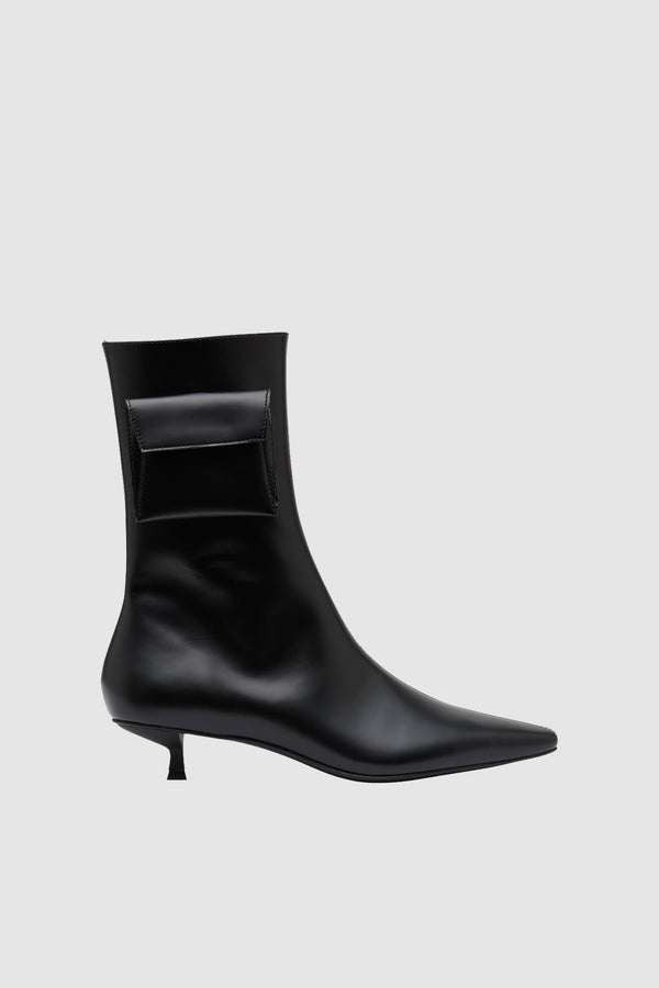 Petit Pouch Boot - Black