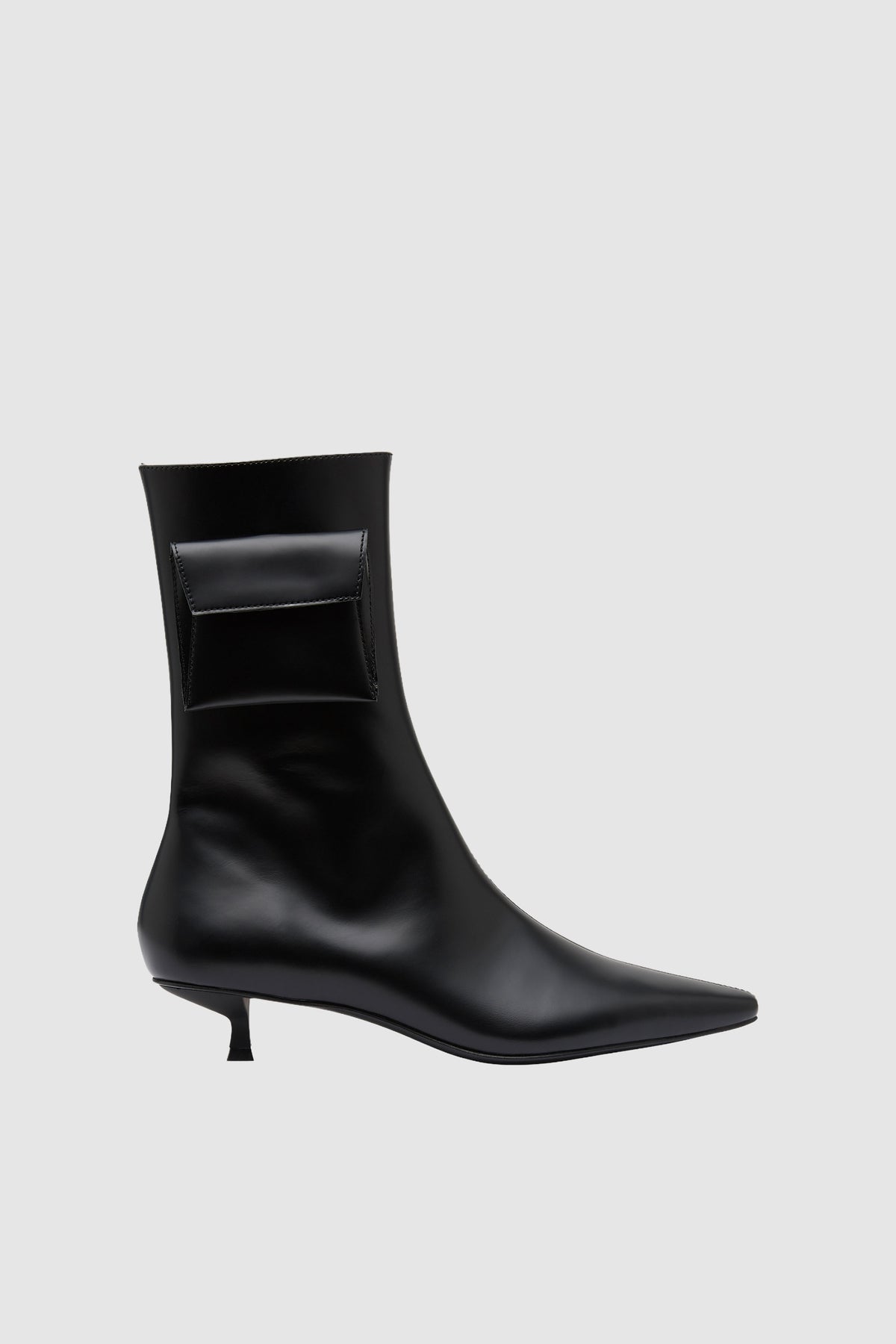 Petit Pouch Boot - Black