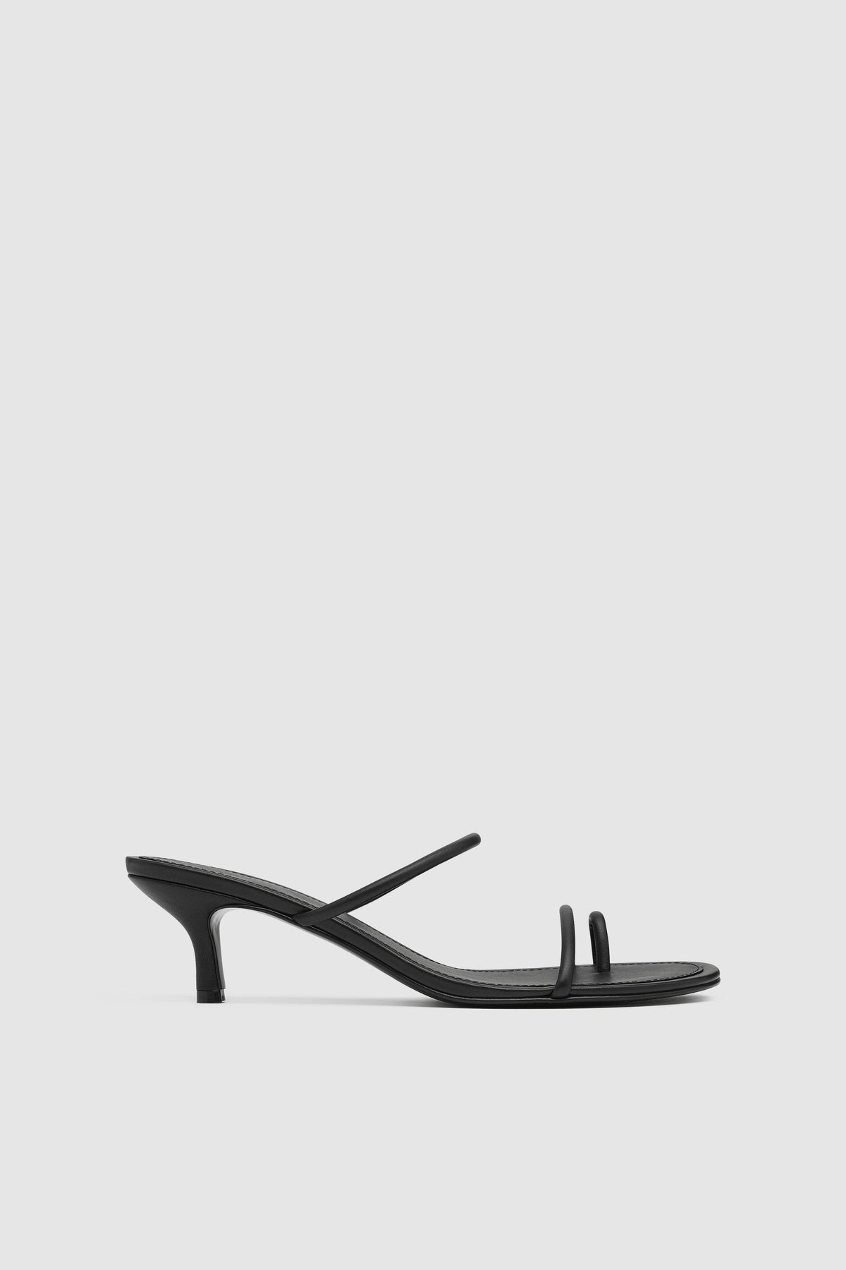 Minimal Strap Heel - Black