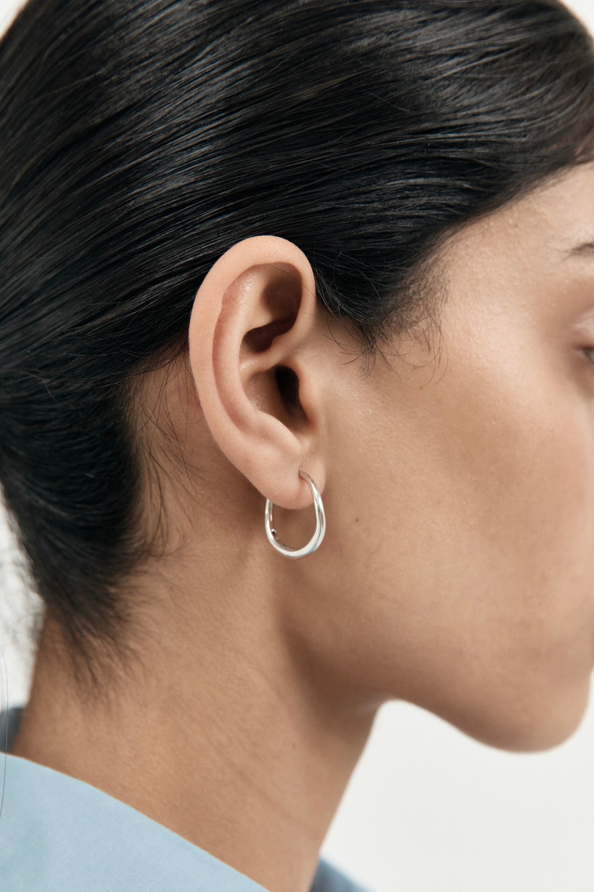 Momento Mini Hoops - by Nina Gordon