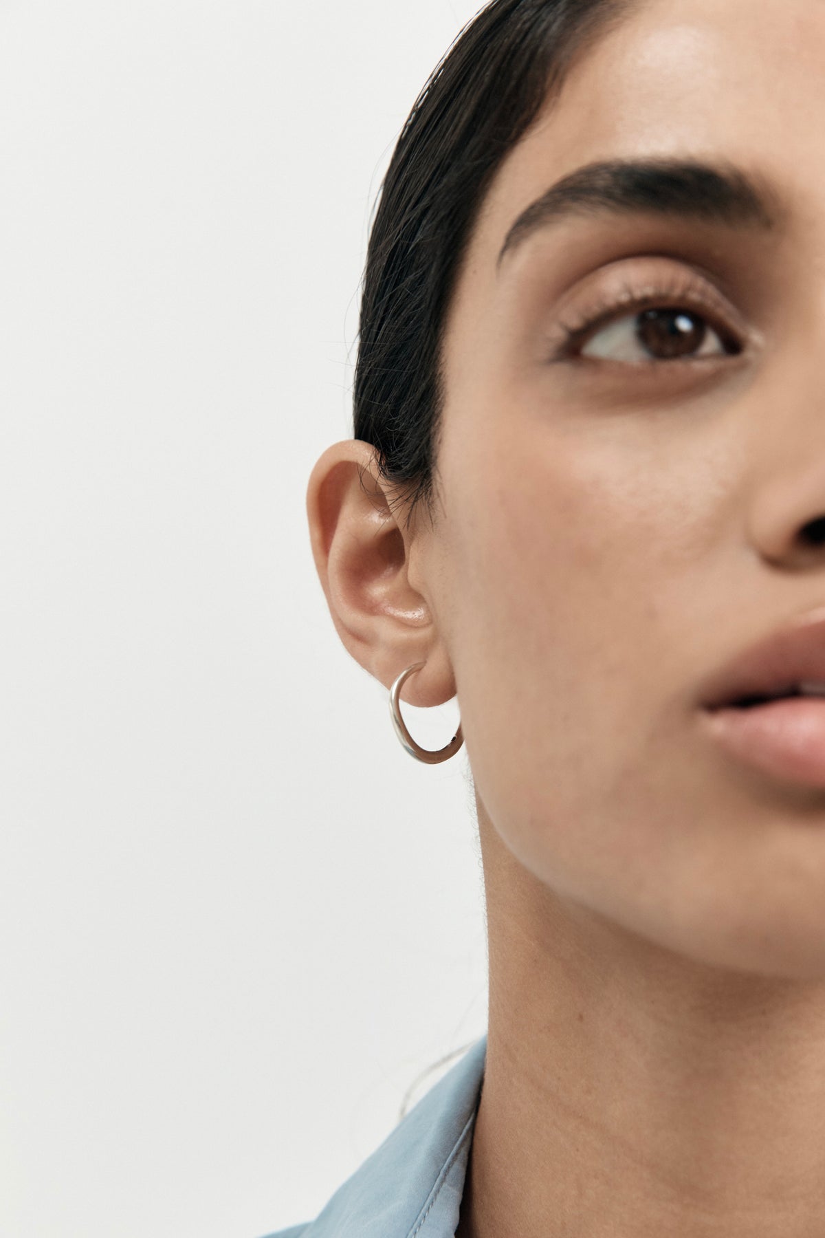 Momento Mini Hoops - by Nina Gordon