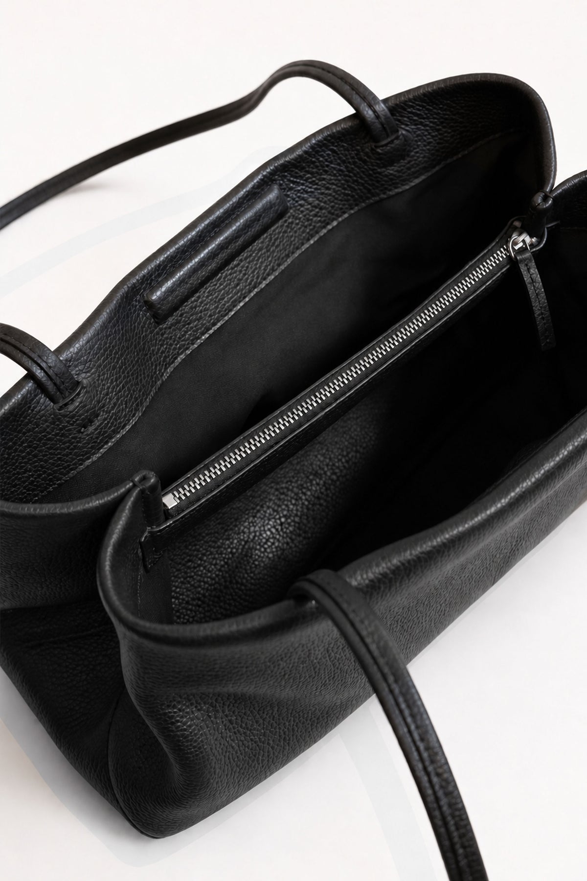 PRE-ORDER: Origami Tote - Black