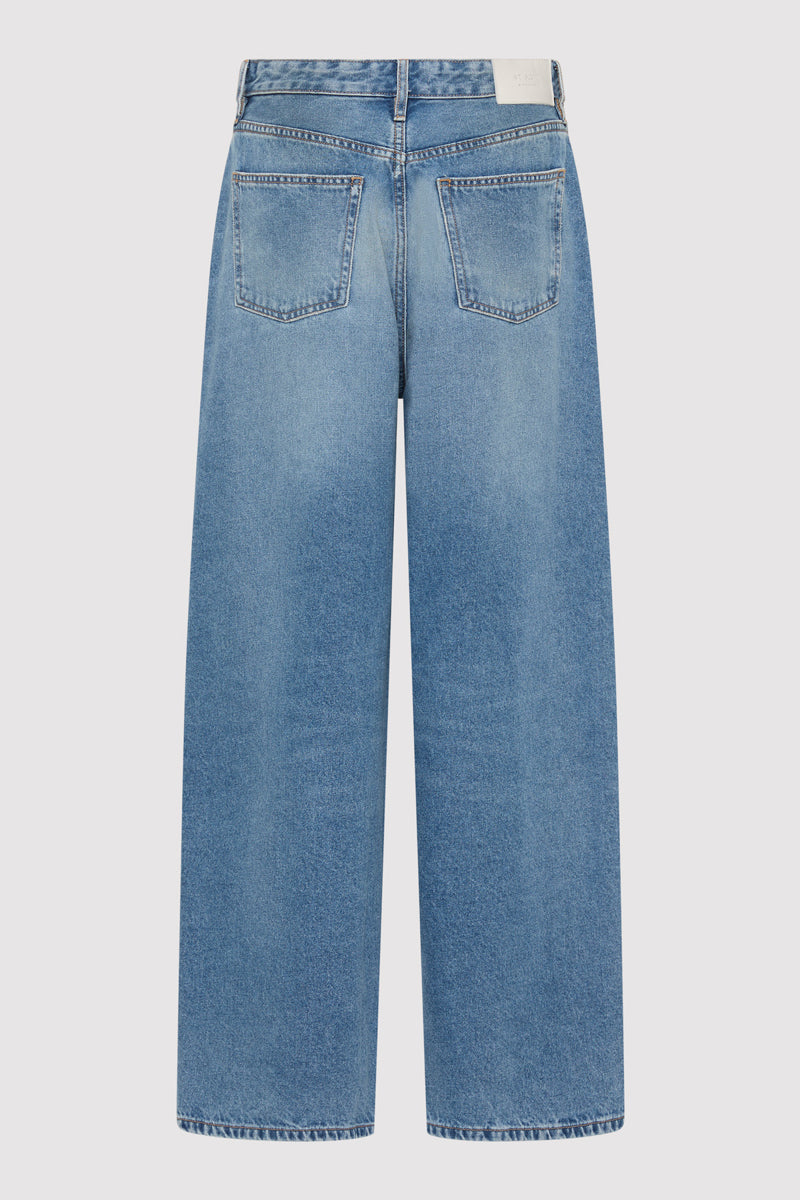 Mid Rise Balloon Jeans 
by Outland Denim - 90s Blue