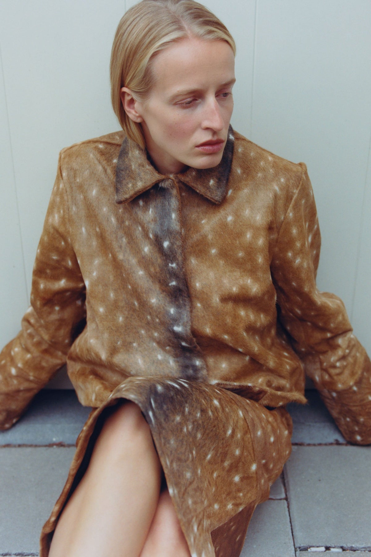 Fawn Minimal Jacket - Almond