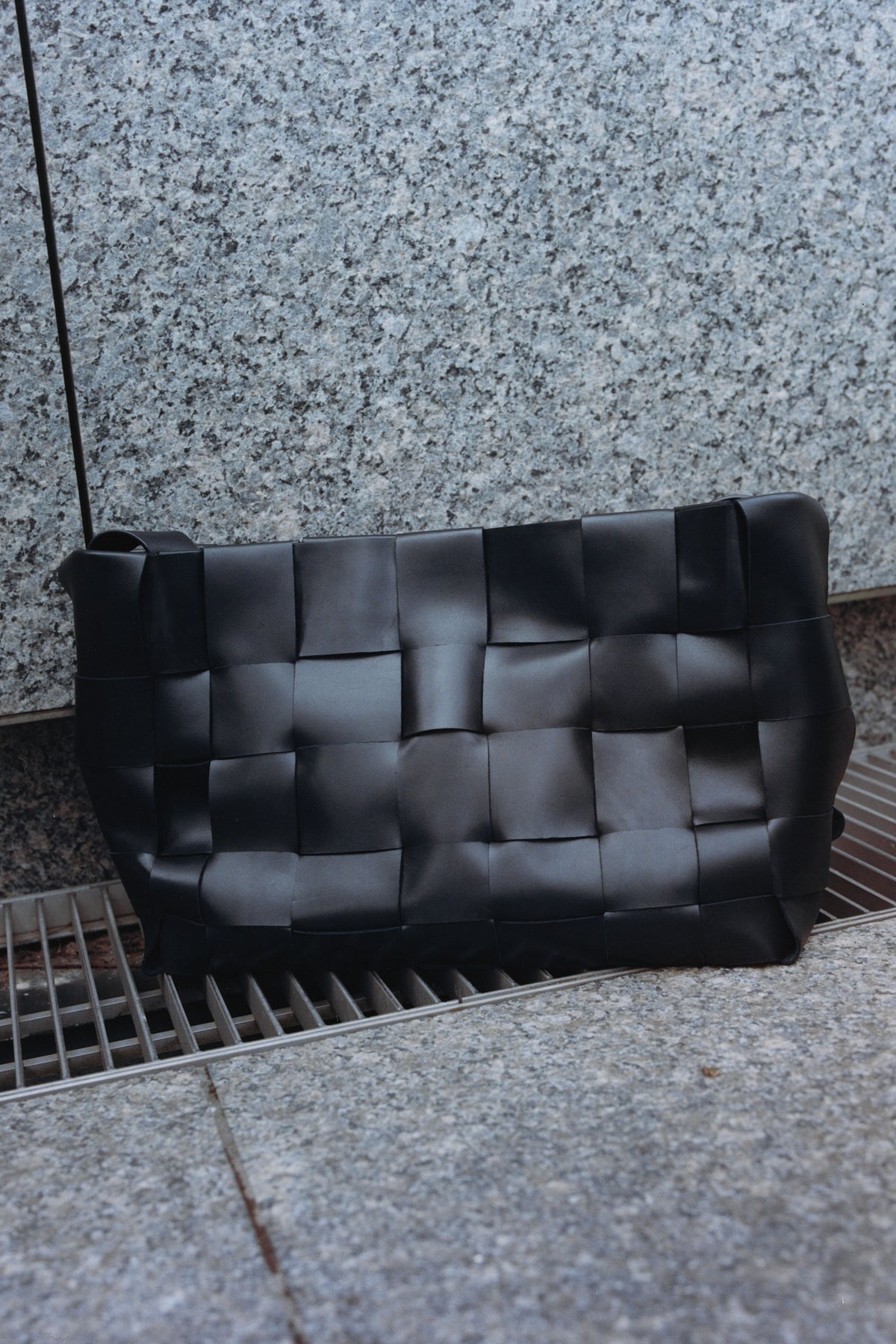 PRE-ORDER: Woven Large Tote - Black