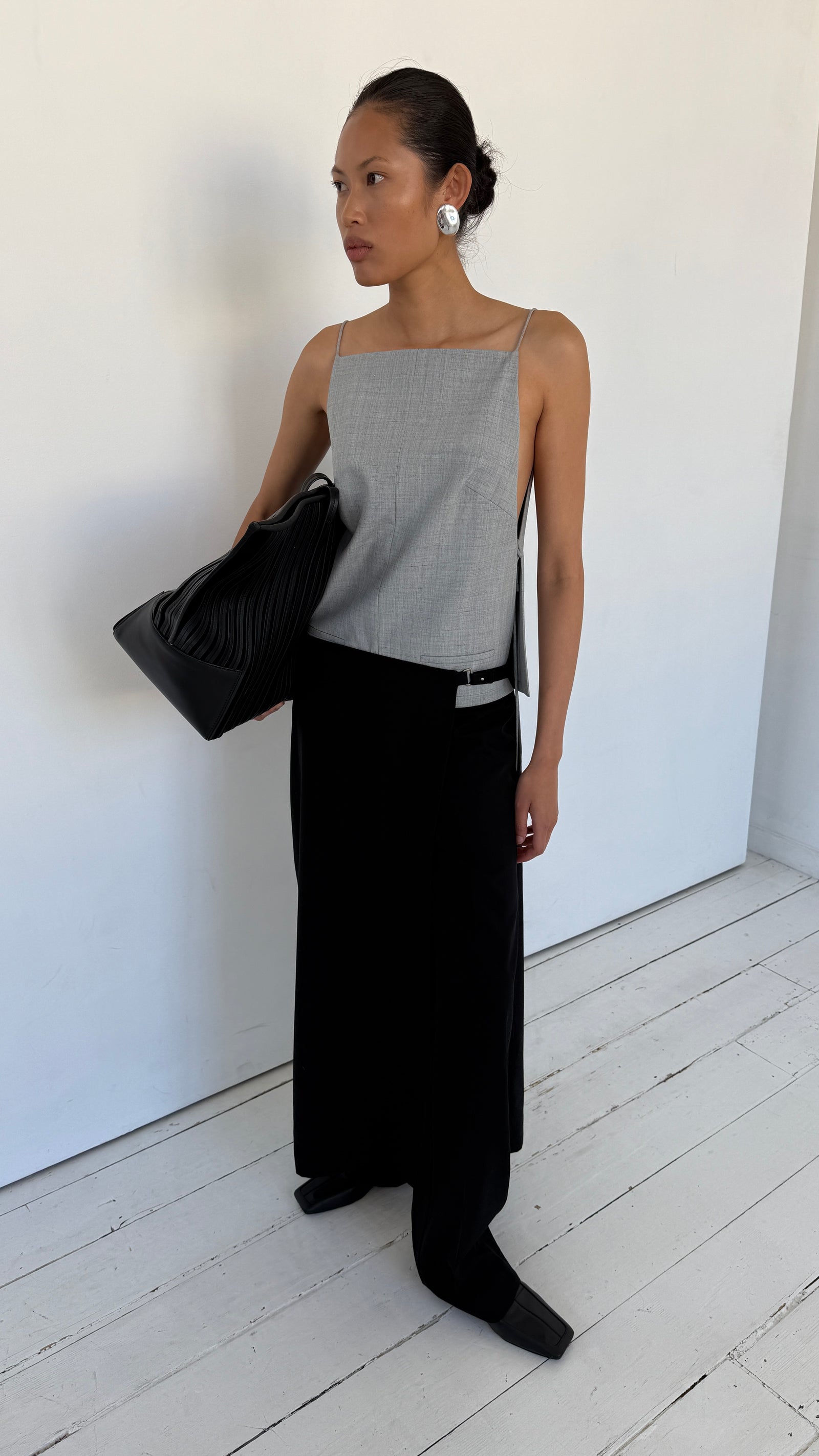 Square Side Tie Top - Concrete