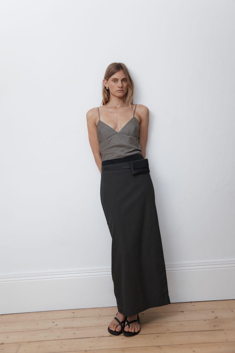Minimal Column Skirt - Black Olive