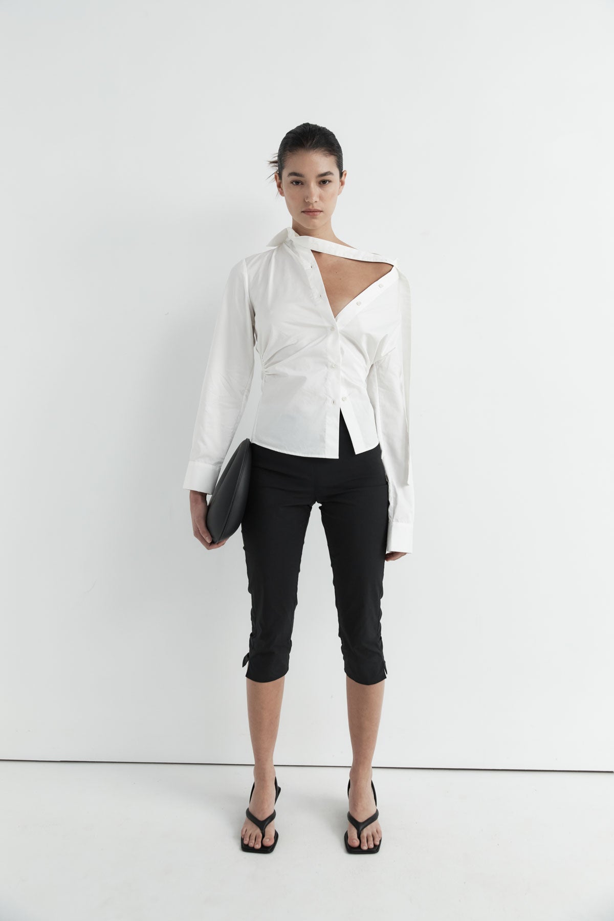 Slim Capri Pant - Black