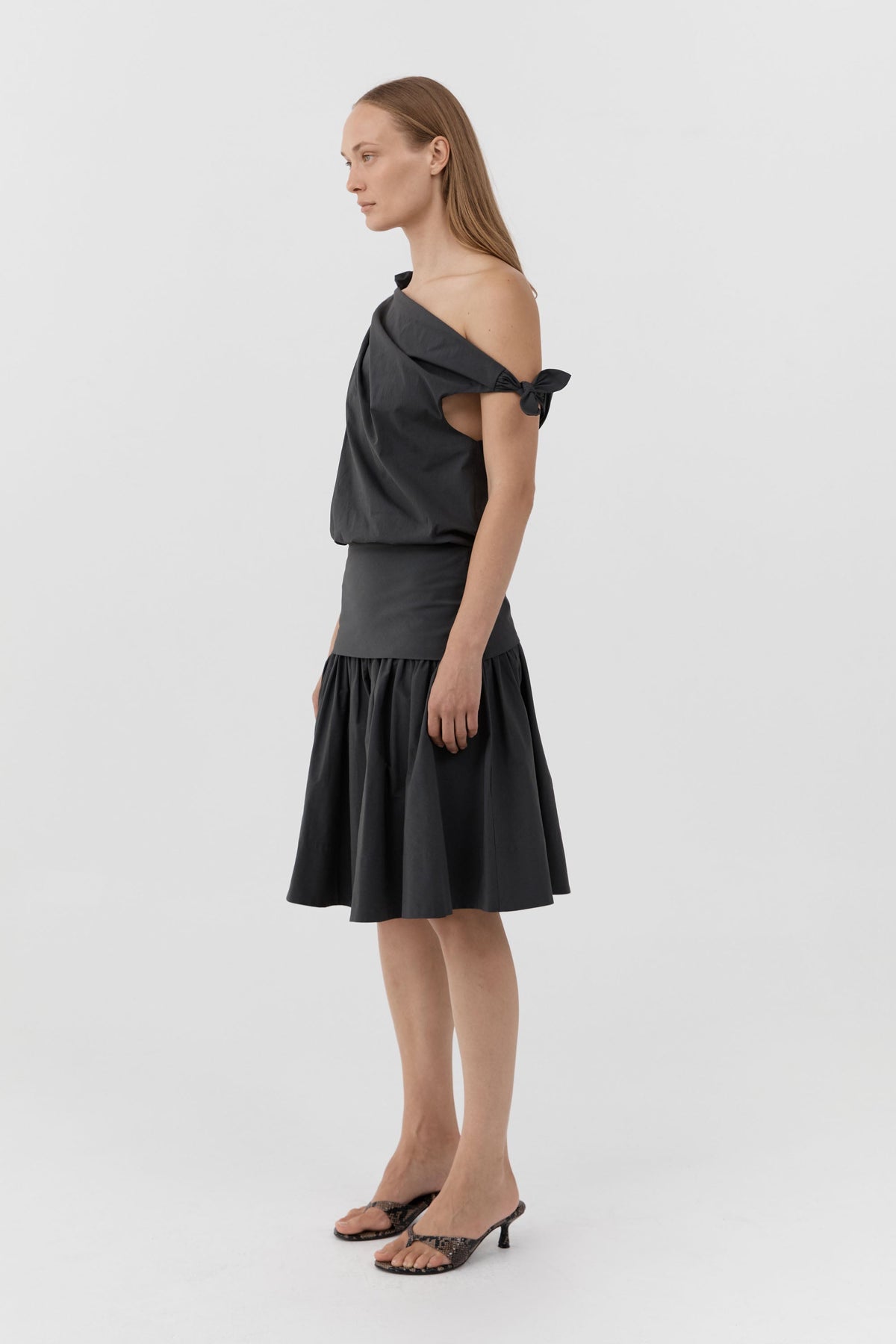 Asymm Bow Top - Magnet