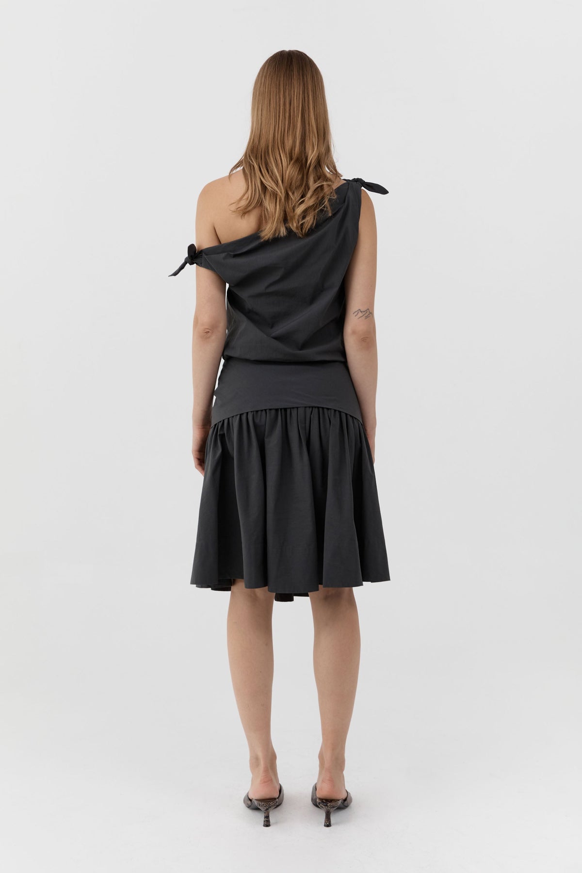 Asymm Bow Top - Magnet