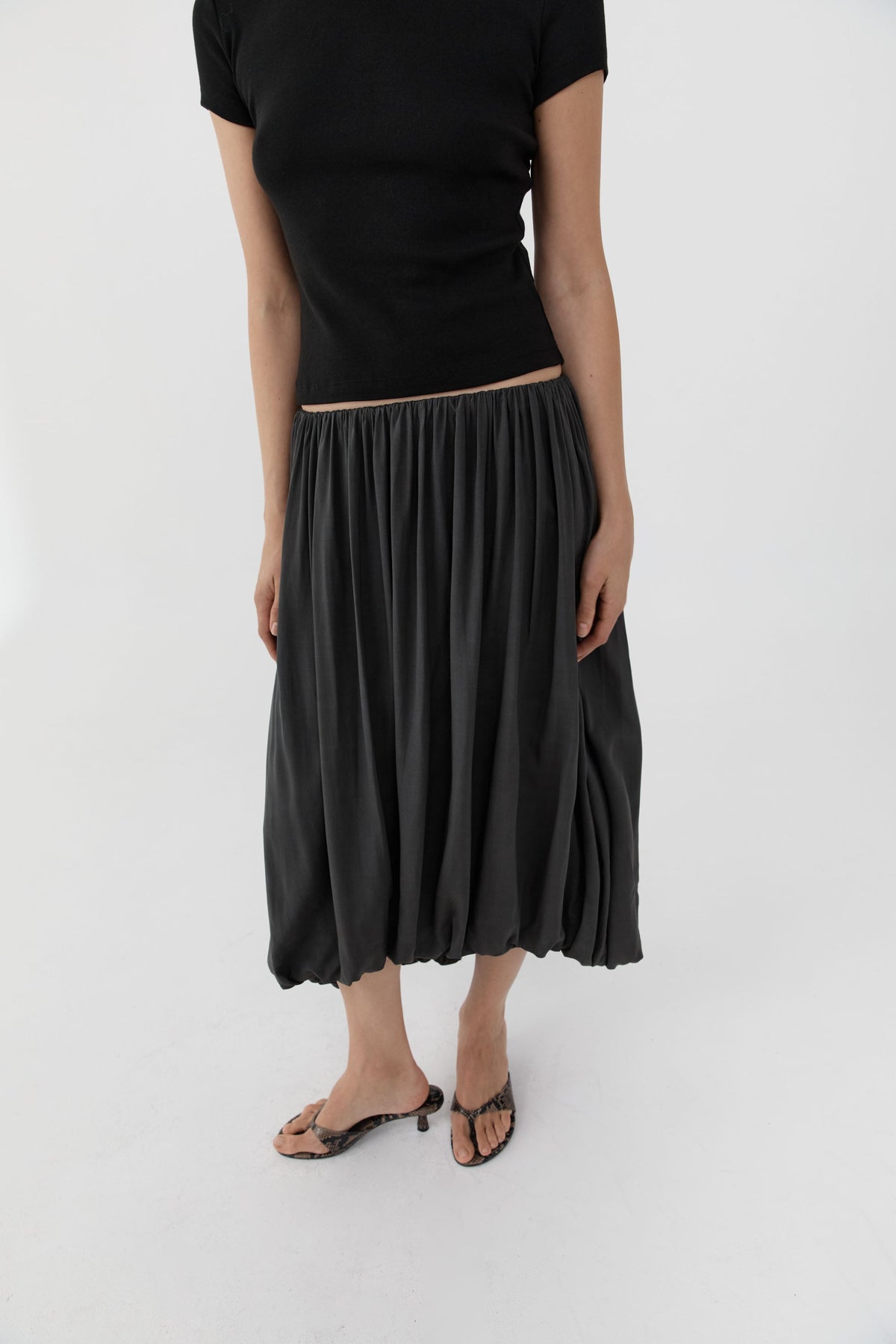 Balloon Skirt - Magnet