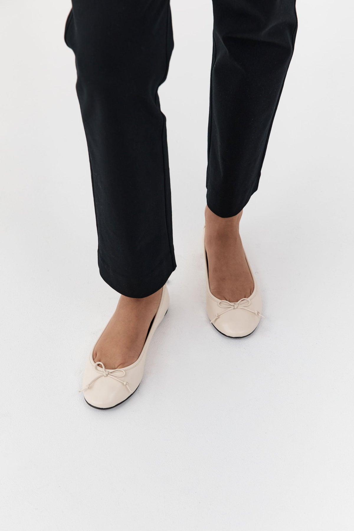 Bow Ballet Flat - Parchment