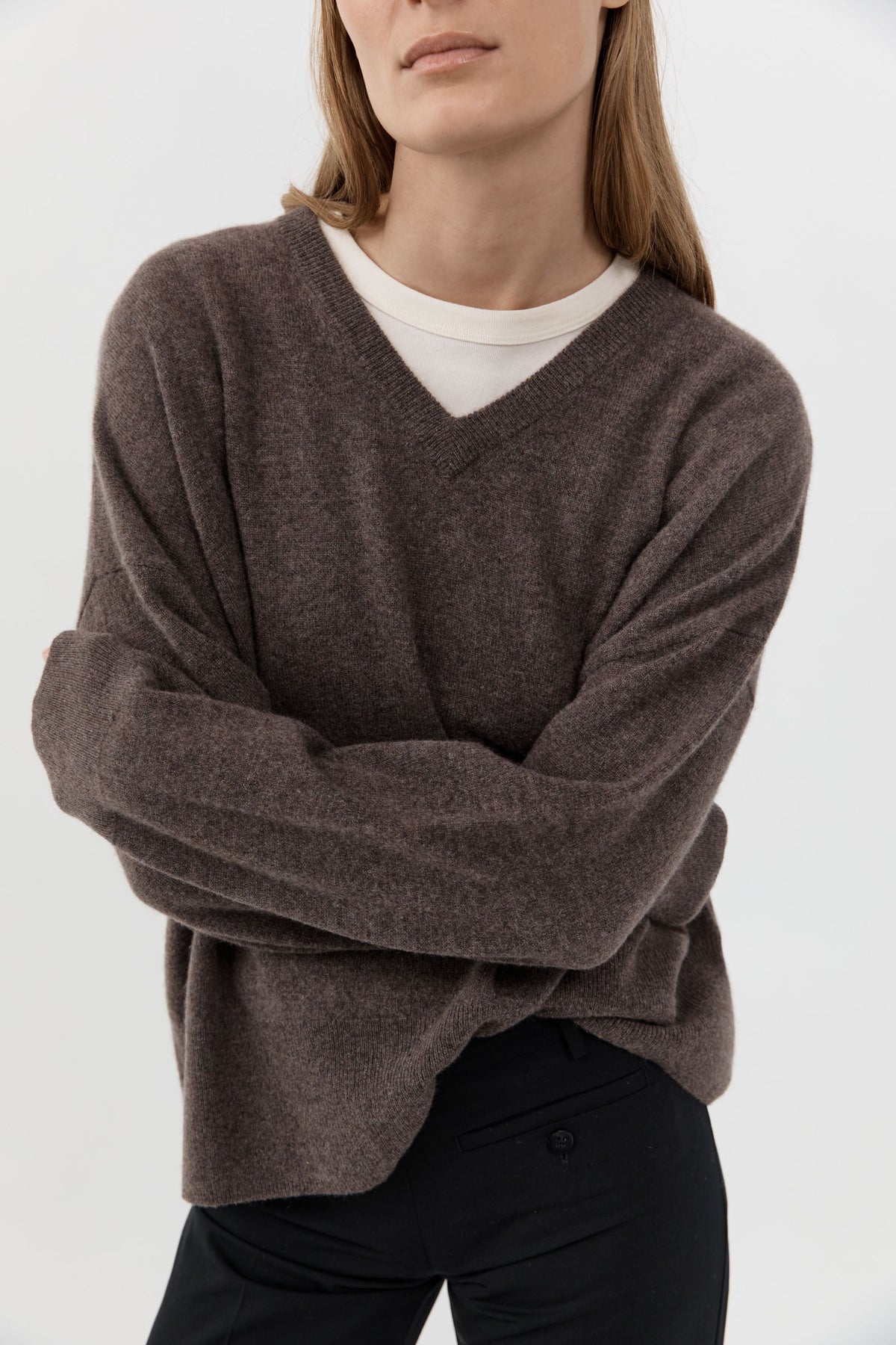 Cashmere V Sweater - Elmwood