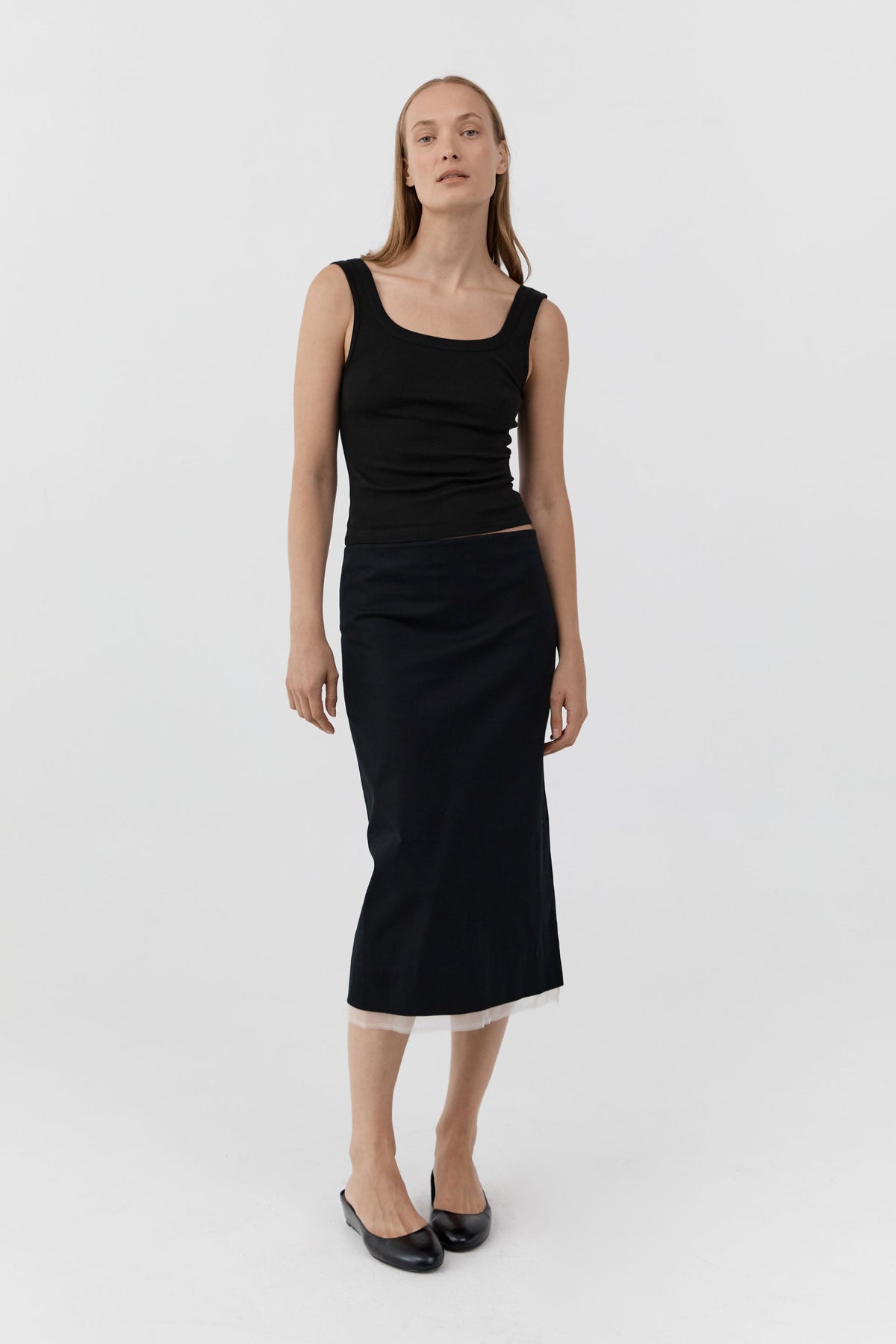 Compact Cotton Layered Column Skirt - Black