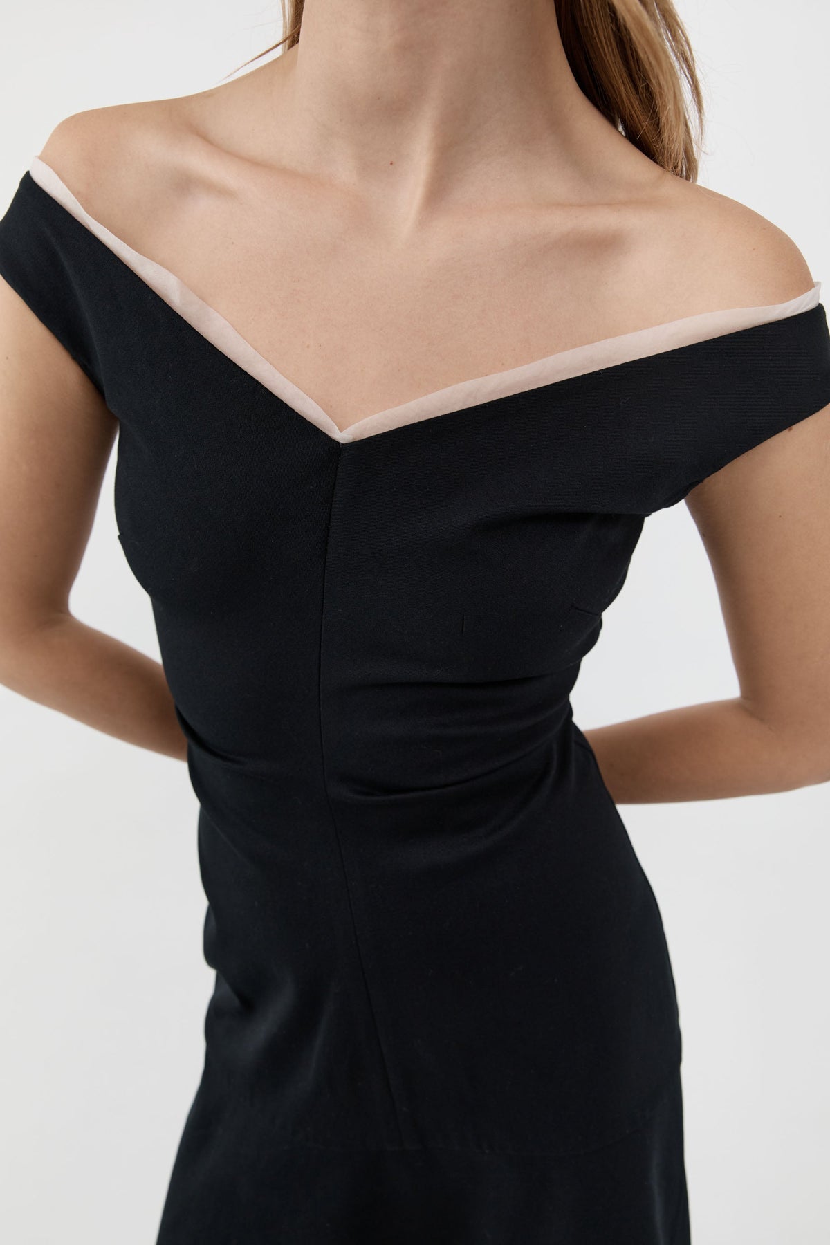 Compact Cotton Off Shoulder Dress - Black