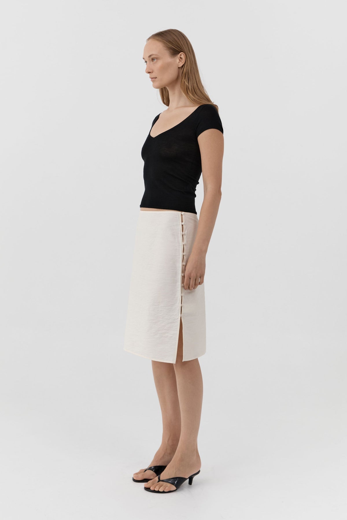 Deep V Knit Tee - Black
