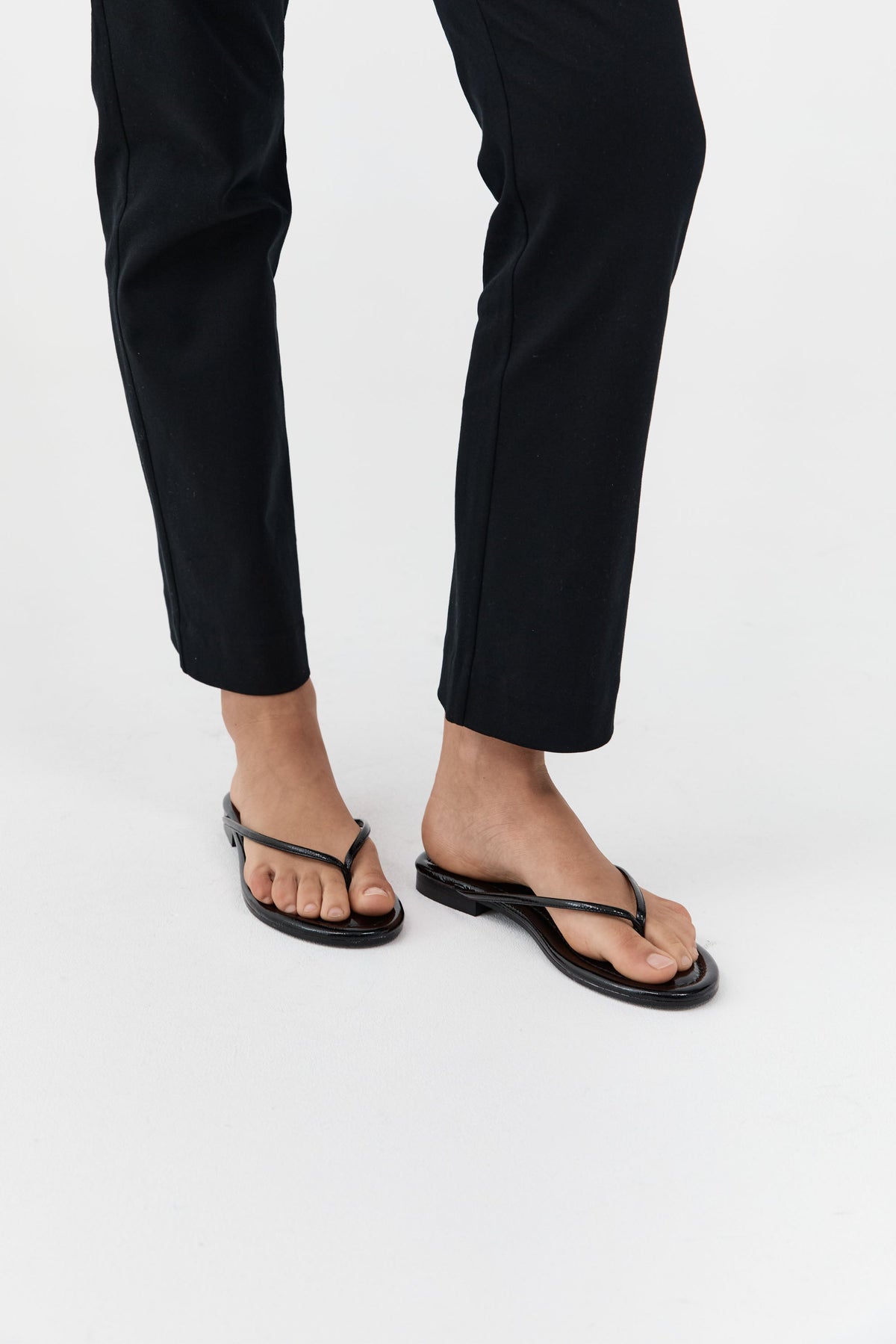 Fine Flip Flop - Black