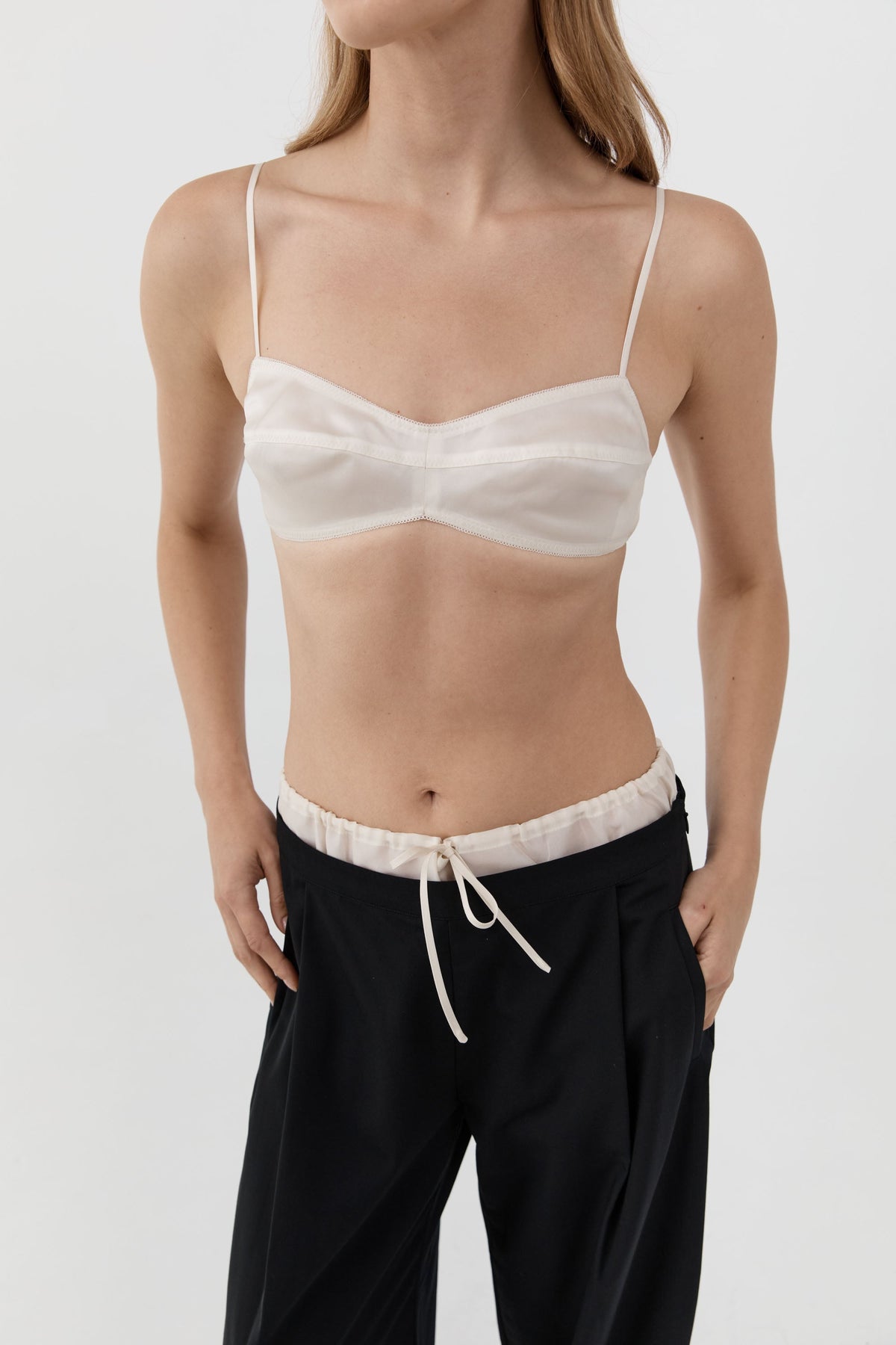 Layered Waist Balloon Pants - Black