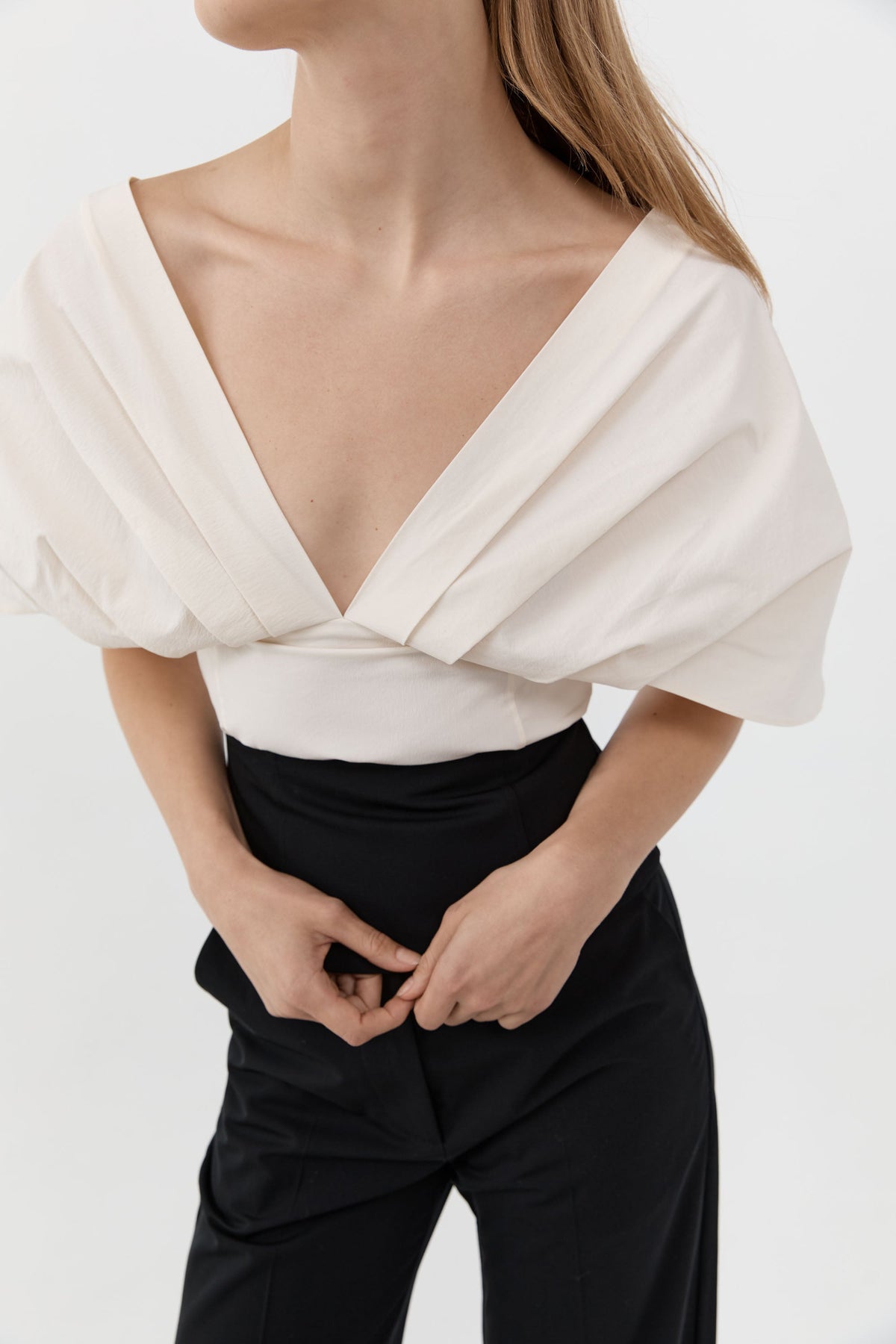 Structured Veil Top - Talco